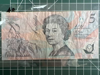 第553期 纸币专场 （无押金，捡漏，全场50包邮，偏远地区除外，接收代拍业务） - 澳大利亚5元  塑料钞