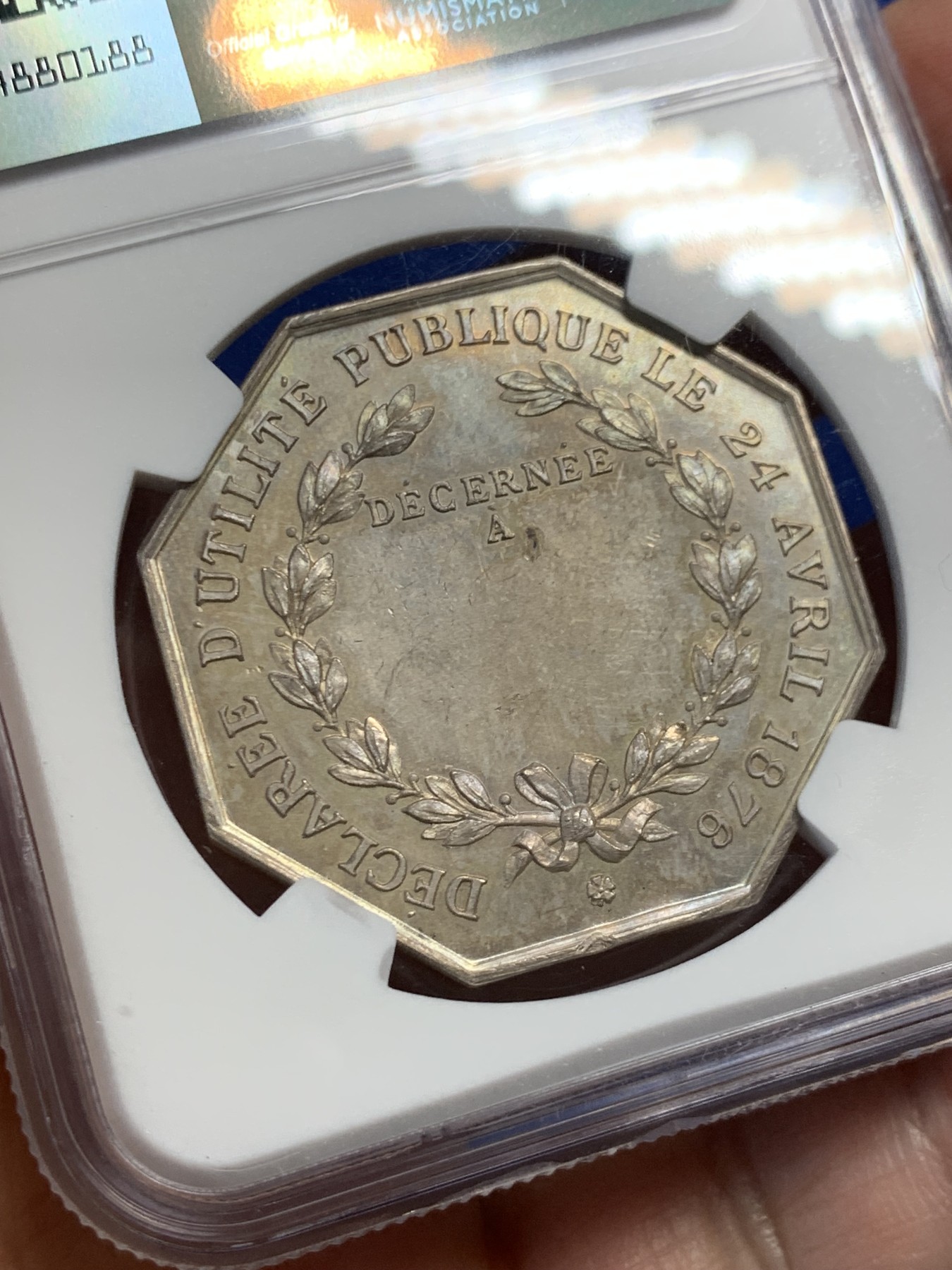 《竞宝斋》第250场-周日，周一 ，周二3场连拍 (全场包邮) NGC MS63法国反盗猎协会 雄鹿抬头长撕 像是在森林中呼唤同伴 非常传神 约22克 36mm 菱形银标 背后留白没刻字 经典收藏分数