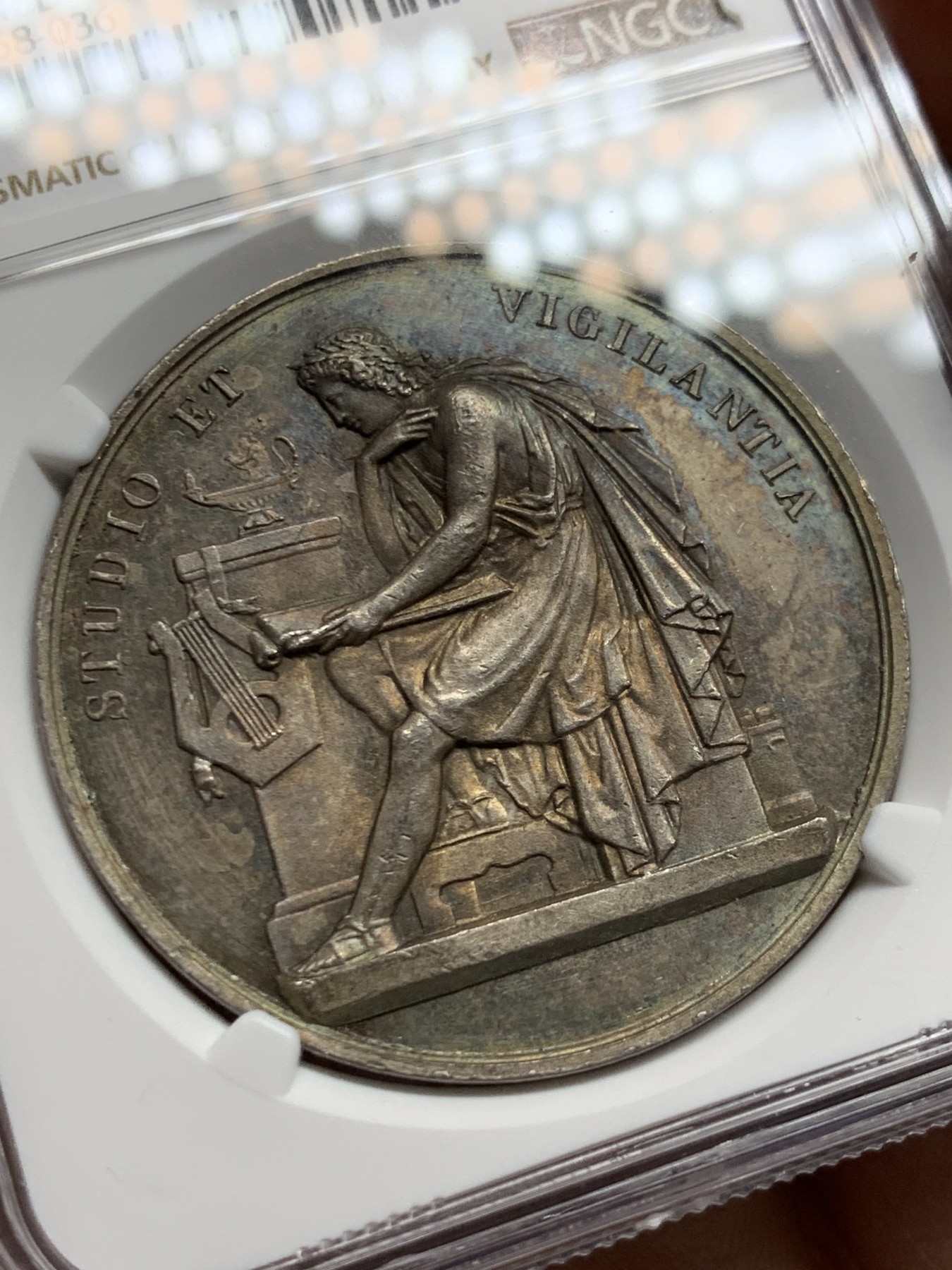 《竞宝斋》第250场-周日，周一 ，周二3场连拍 (全场包邮) NGC-UNCD 瑞士日内瓦文学奖银章