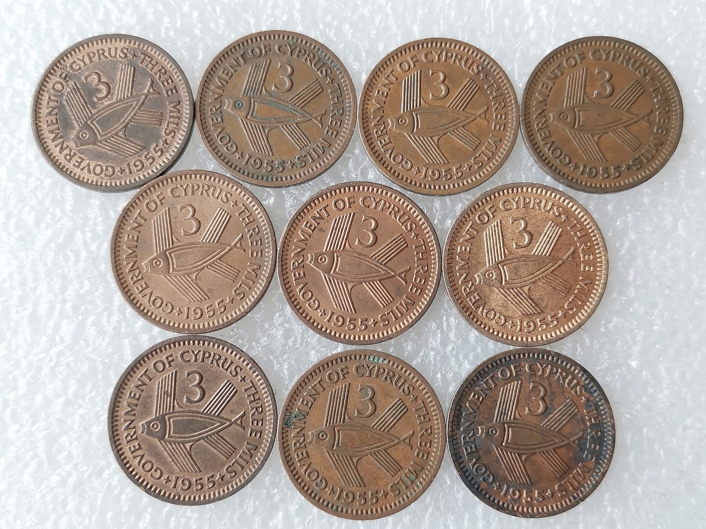 第一海外回流一元起拍收藏 散币专场 第72期 塞浦路斯1955年3米尔小鱼铜币 10枚