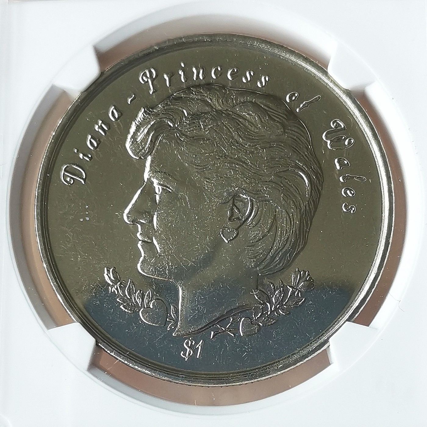 第一海外回流一元起拍收藏 散币专场 第72期 少见版 纽埃1997年1元英国戴安娜王妃克朗型纪念大镍币 华夏评级