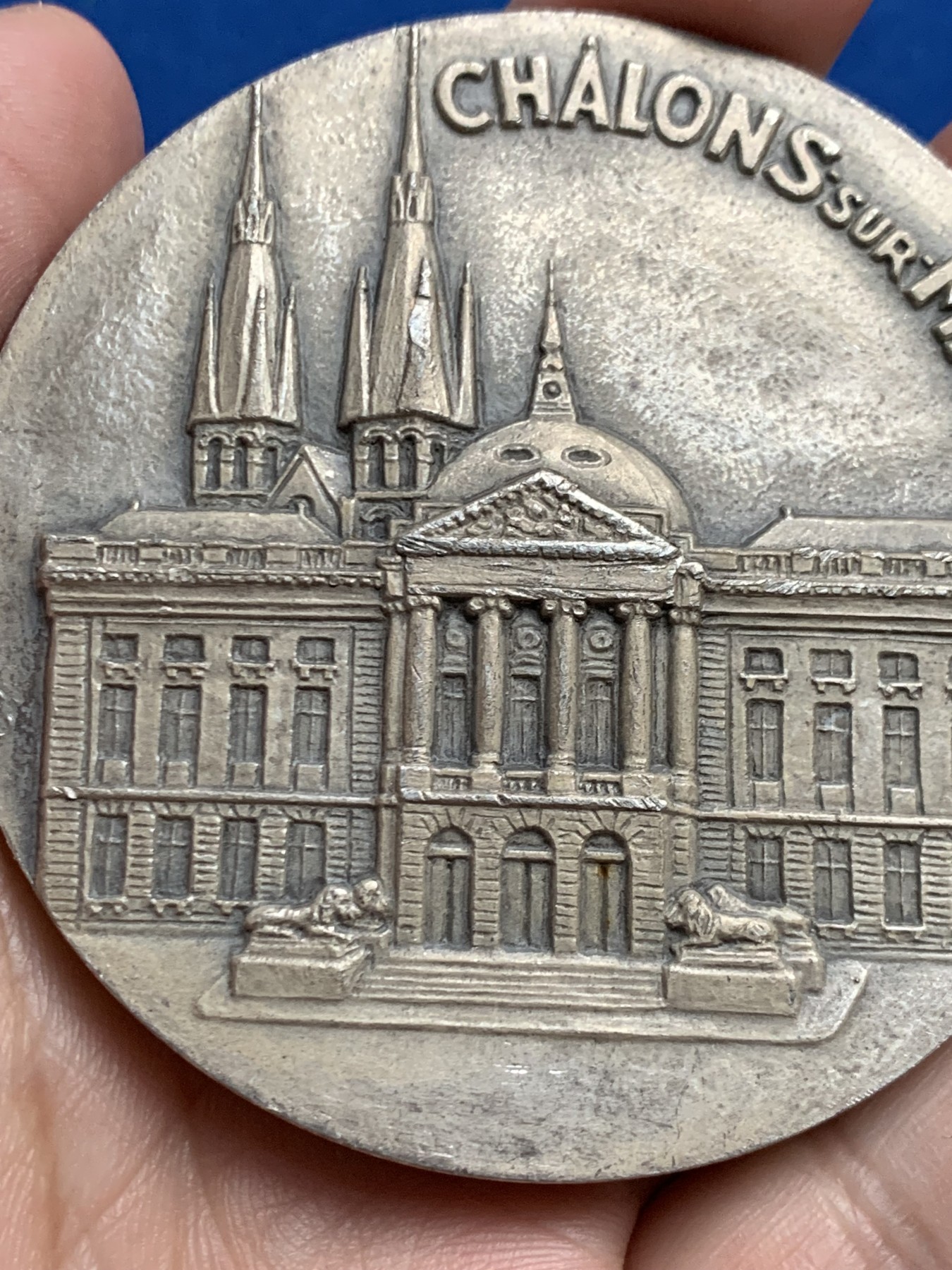 《竞宝斋》第250场-周日，周一 ，周二3场连拍 (全场包邮) 法国马恩河畔沙隆和德库斯和罗布尔银质奖章，187.05g，67.8mm，边铭丰饶角1ARGENT