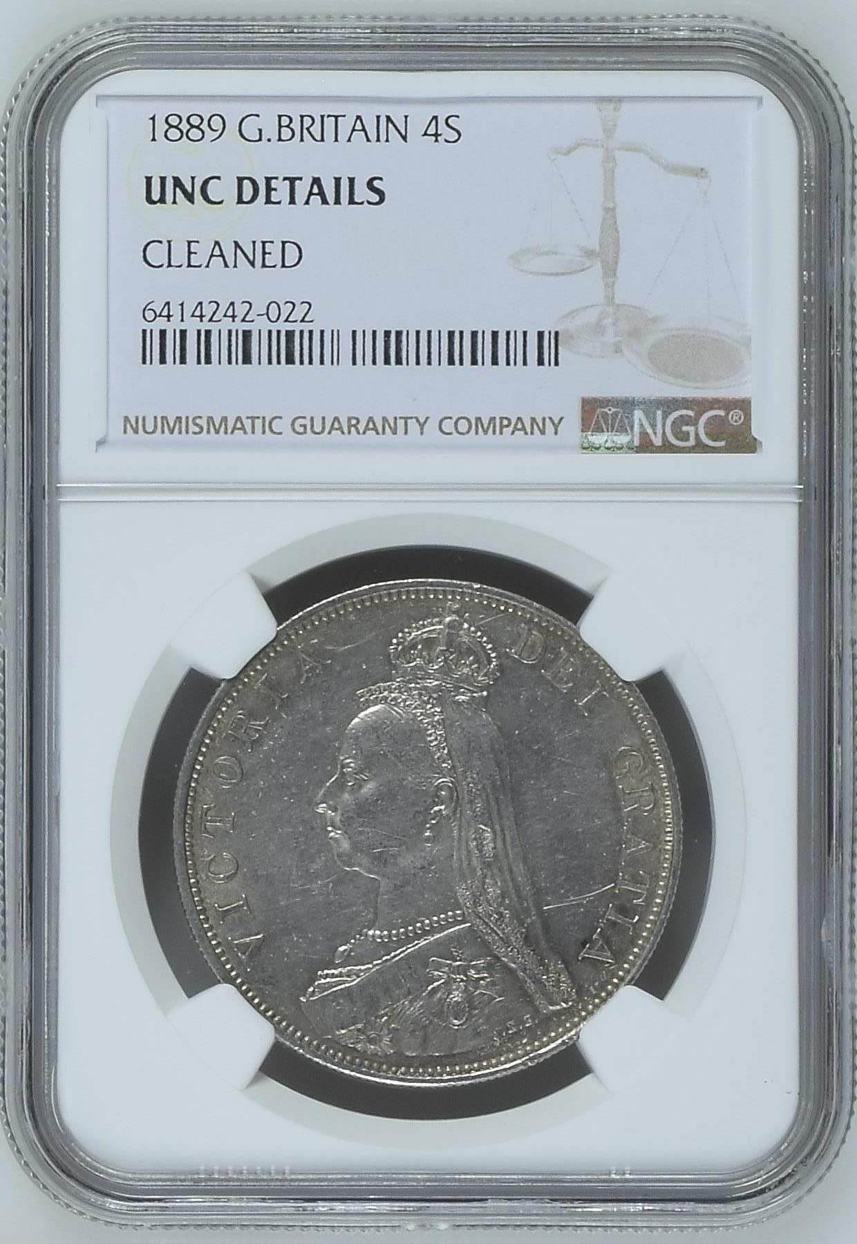 长老汇龙年精选第三场 1889 英国维多利亚高冠双弗洛林银币，NGC UNC，有点遗憾