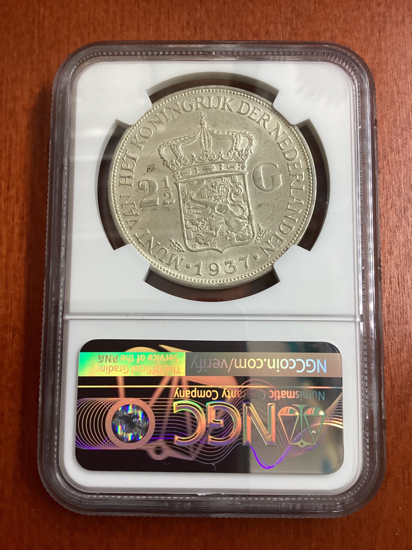 长老汇龙年精选第三场 1937 荷兰威廉明娜2.5盾银币，NGC AU58分