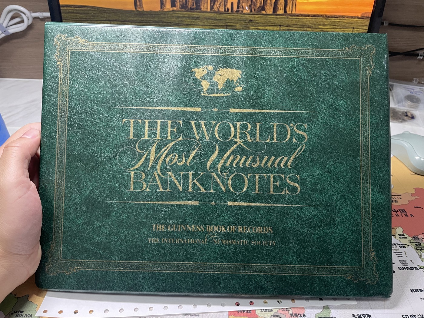 本期拍完结算-2024年集古藏今外币拍卖第二期-第10场-特殊纸币专场（总第20拍） 赠送-本场纸币专场中拍数量最多的赠送高档纸币空册及说明书