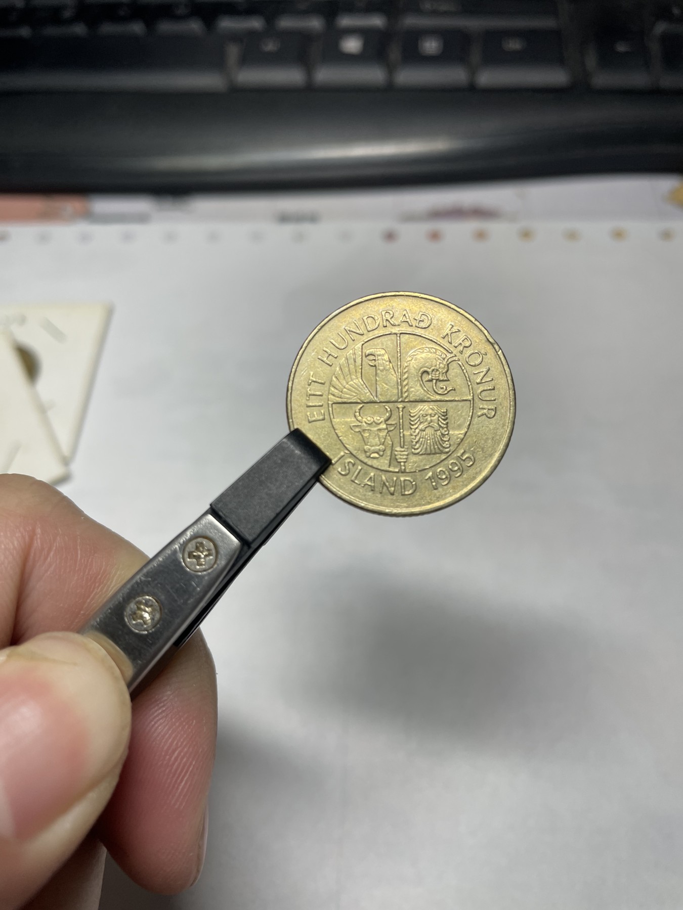 2024年集古藏今外币拍卖第二期-第9场（总第19拍） 1995年冰岛100克朗