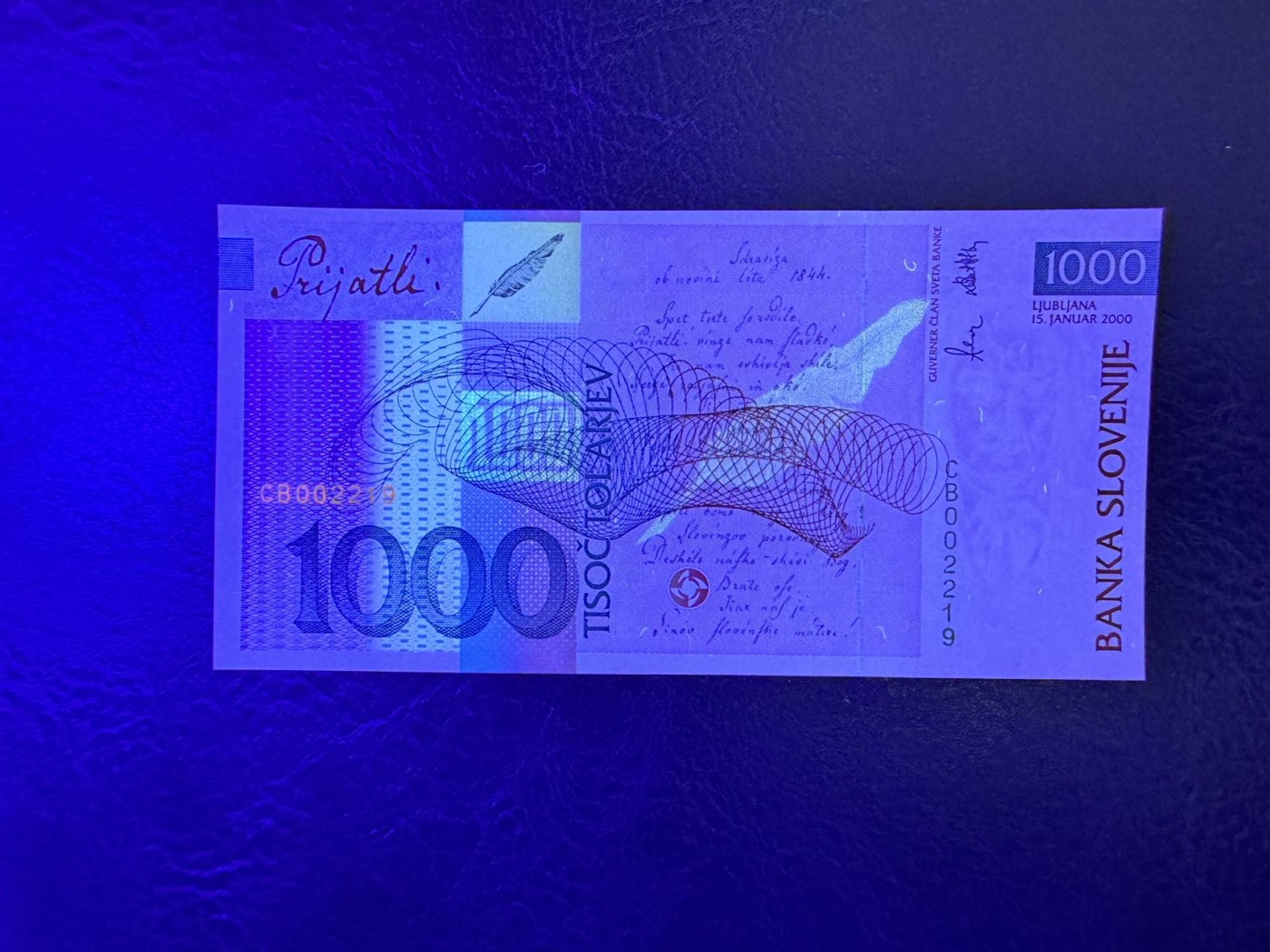 收藏联盟Quantum Auction 第332期拍卖  斯洛文尼亚2001年1000托拉尔银行成立10周年纪念钞 品相UNC 角尖有原始印刷瑕疵 千位号 朦胧号
