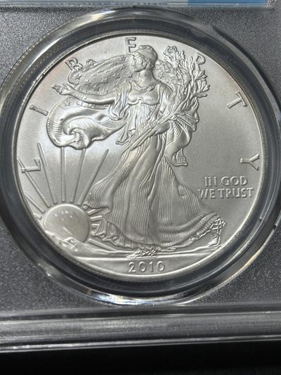 钱币评级专场&全场保真包代 - 美国行走女神一美元银币，纯银一盎司一图一物、保真包代