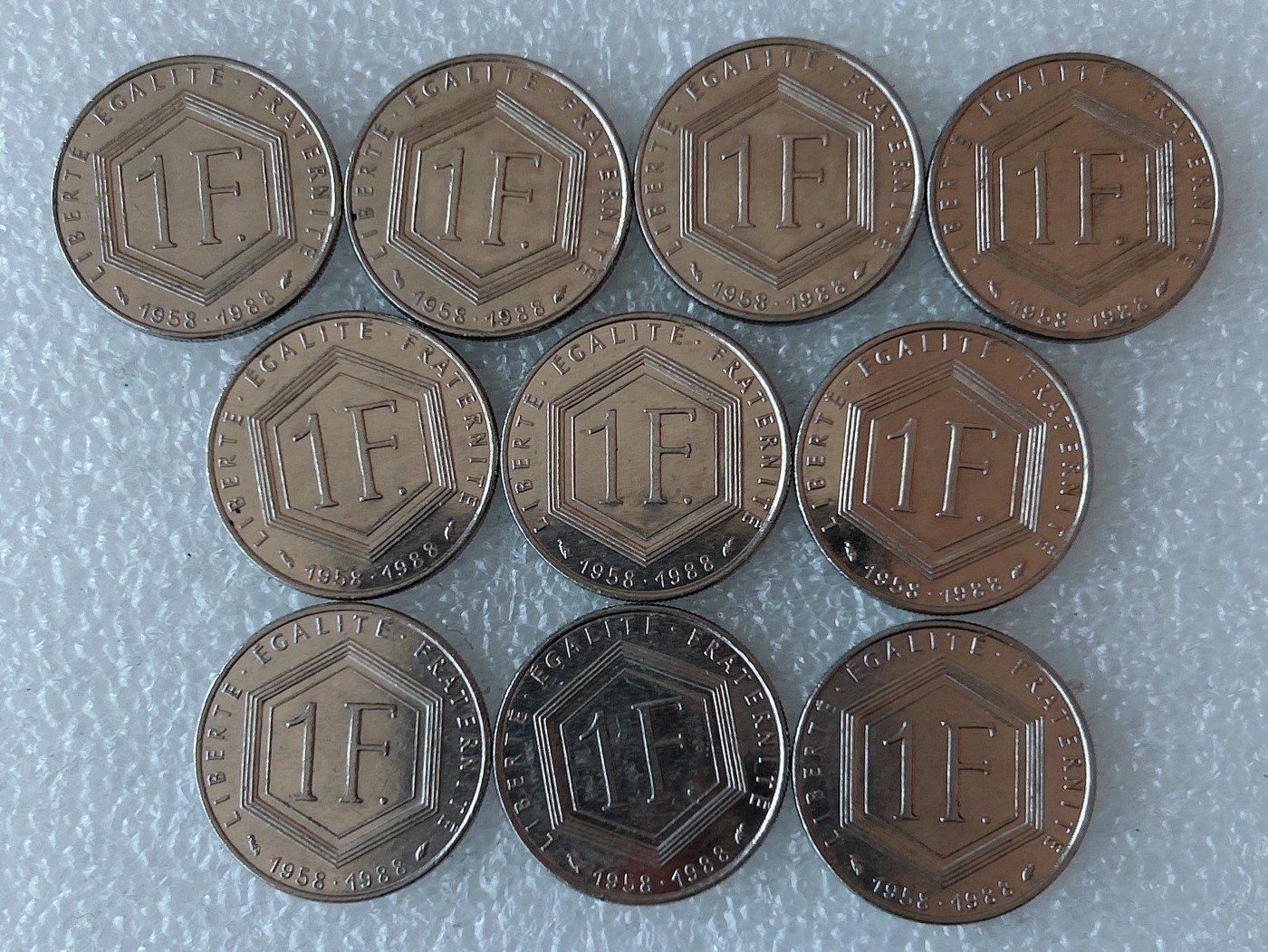 第一海外回流一元起拍收藏 散币专场 第73期 戴高乐总统 法国1988年1法郎 第五共和国30周年 10枚