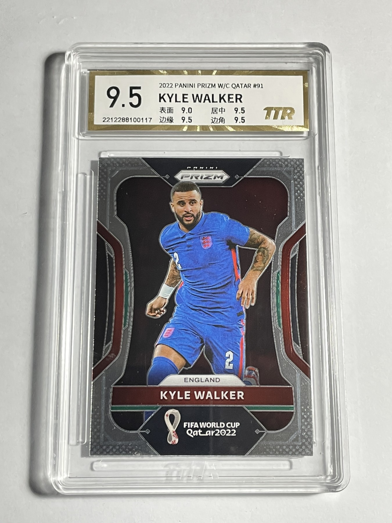 【德藏】卡牌拍卖第11期 ~【无每件最低收费！！！】 2022年 PANINI PRIZM 2022年卡塔尔世界杯 英格兰代表队 凯尔·沃克 TTR 9.5