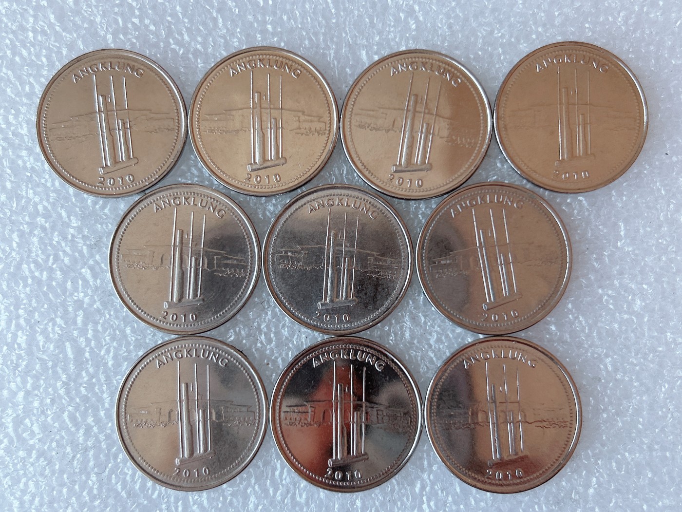 第一海外回流一元起拍收藏 散币专场 第73期 印度尼西亚2010年1000盾 10枚