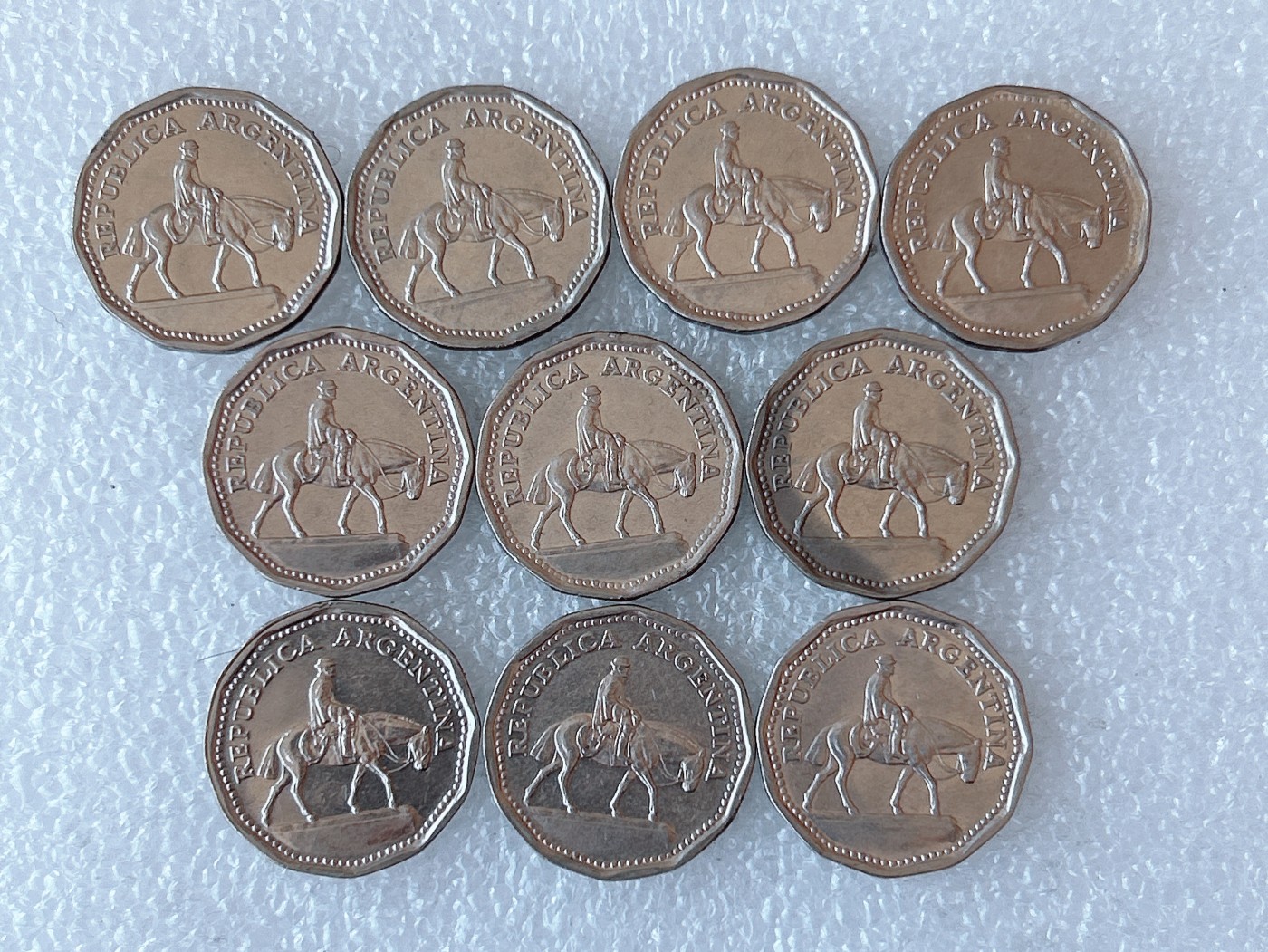 第一海外回流一元起拍收藏 散币专场 第73期 阿根廷60年代10比索 10枚