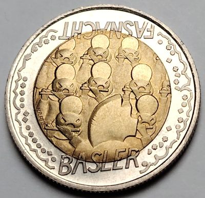 布加迪🐬～世界钱币🌾第 119 期 /  各国币及散币 - 瑞士🇨🇭 2000年 5法郎 33mm 巴塞尔狂欢节 双金属纪念币