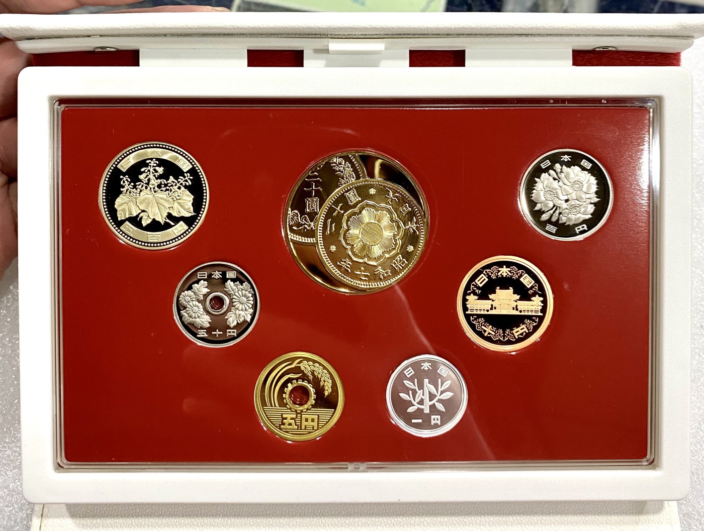 小白鼠 1 日本2006年20元金币发行纪念精制套币带大银章