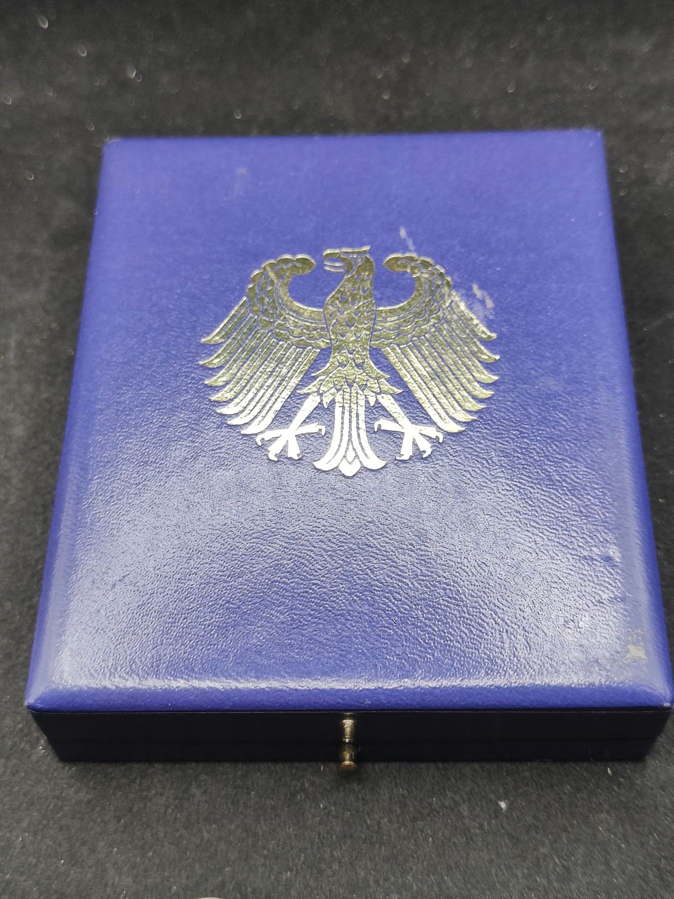 全场0元起拍 第141期 咸鱼国勋章拍卖专场 3月24日（周日）下午6：00开始 西德联邦十字勋章