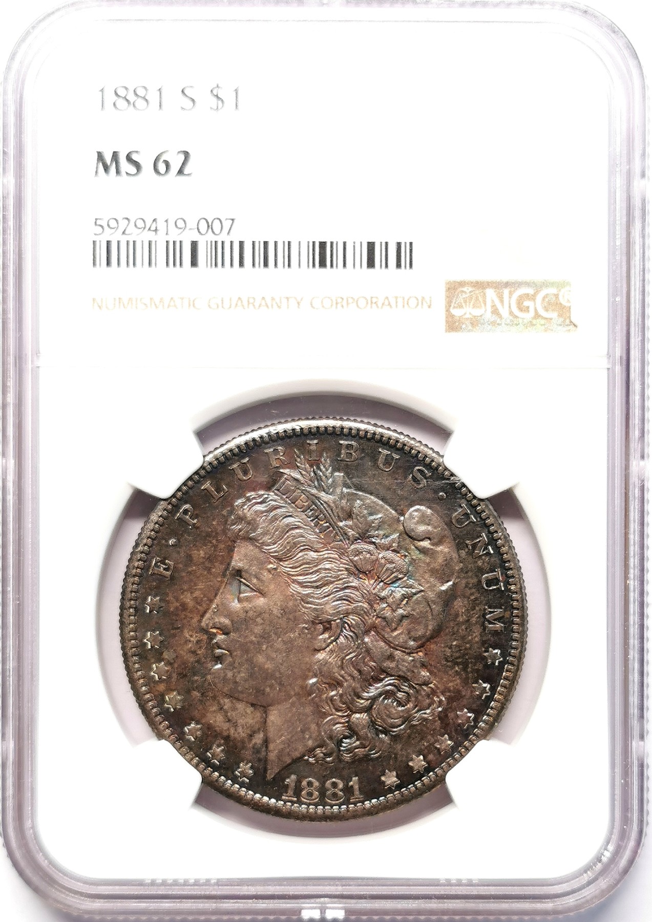 凡希社世界钱币微拍第二百六十四期 1881S美国摩根壹元NGC-MS62，油彩，实物初铸PL效果明显！