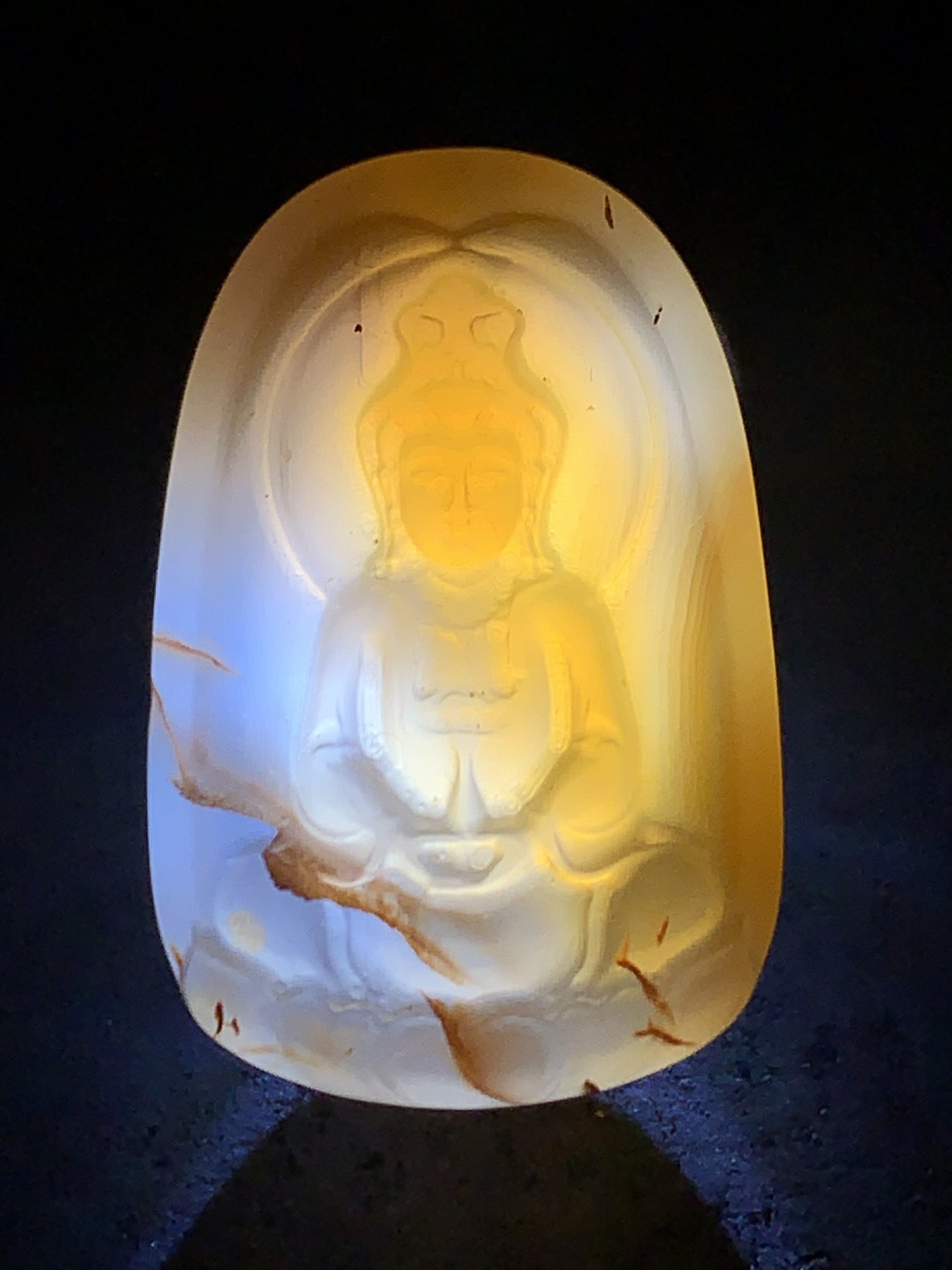 精美樱桃红南红玛瑙雕刻观音菩萨吊坠一个，