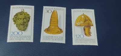 德国邮票专场，全是套票 - 德国邮票一套，1977年发行，德国出土文物3全，品相如图