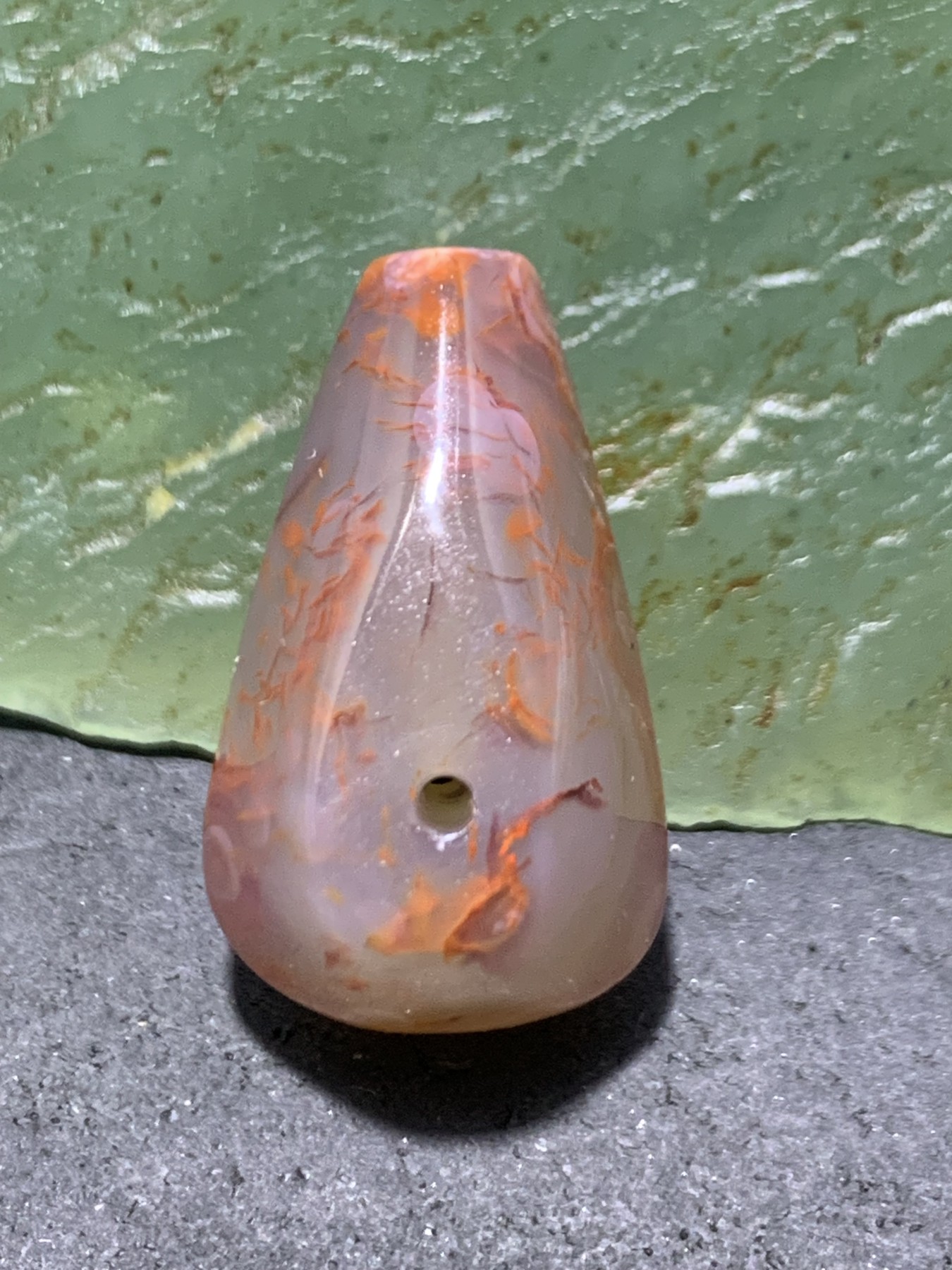 精美川料荔枝冻飘红南红玛瑙一体鲨鱼背佛头三通一个