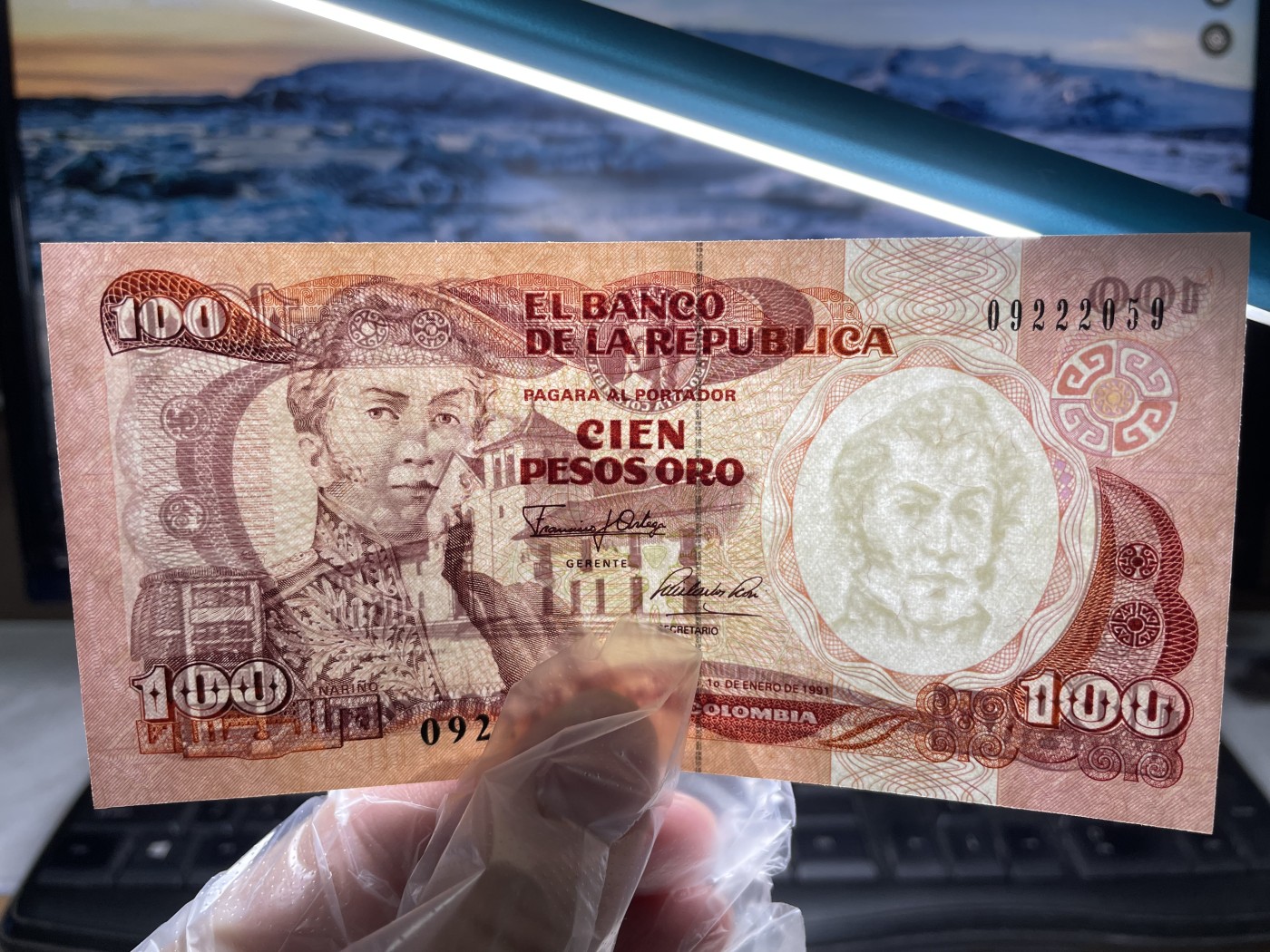 本期拍完结算-2024年集古藏今外币拍卖第二期-第10场-特殊纸币专场（总第20拍） 全新1991年哥伦比亚100比索—印刷了微缩人权宣言