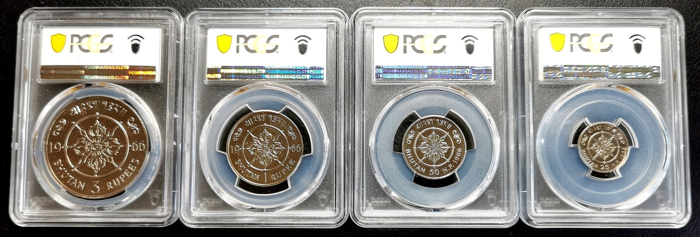 凡希社世界钱币微拍第二百六十四期 1966不丹国王吉美旺秋精铸PS四枚套PCGS-PR66/67CAM附原盒证书！