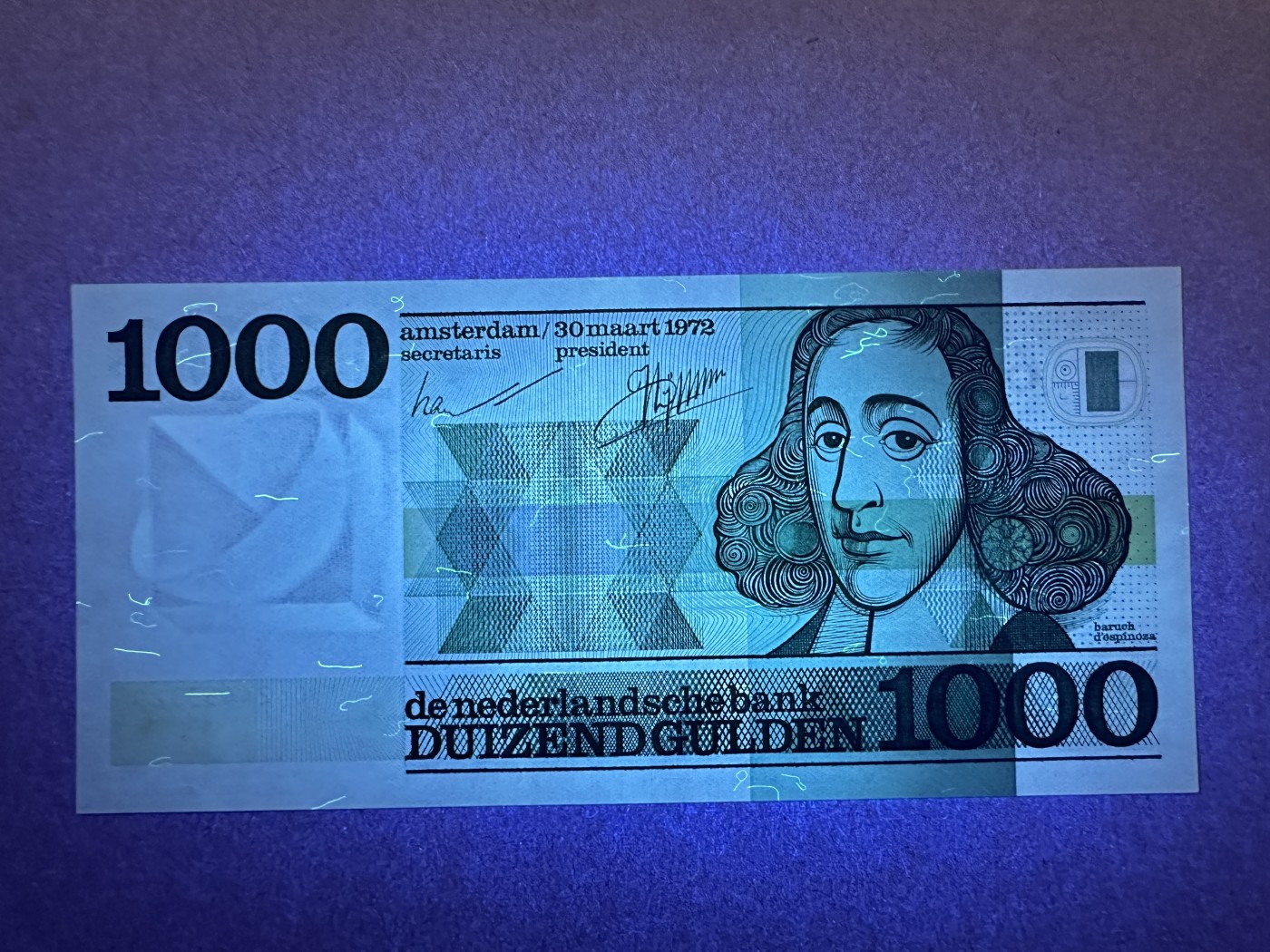 《张总收藏》142期-外币精品荟 荷兰1000盾 UNC- 末版 荷兰近代哲学之父斯宾诺莎 汇率约4000人民币