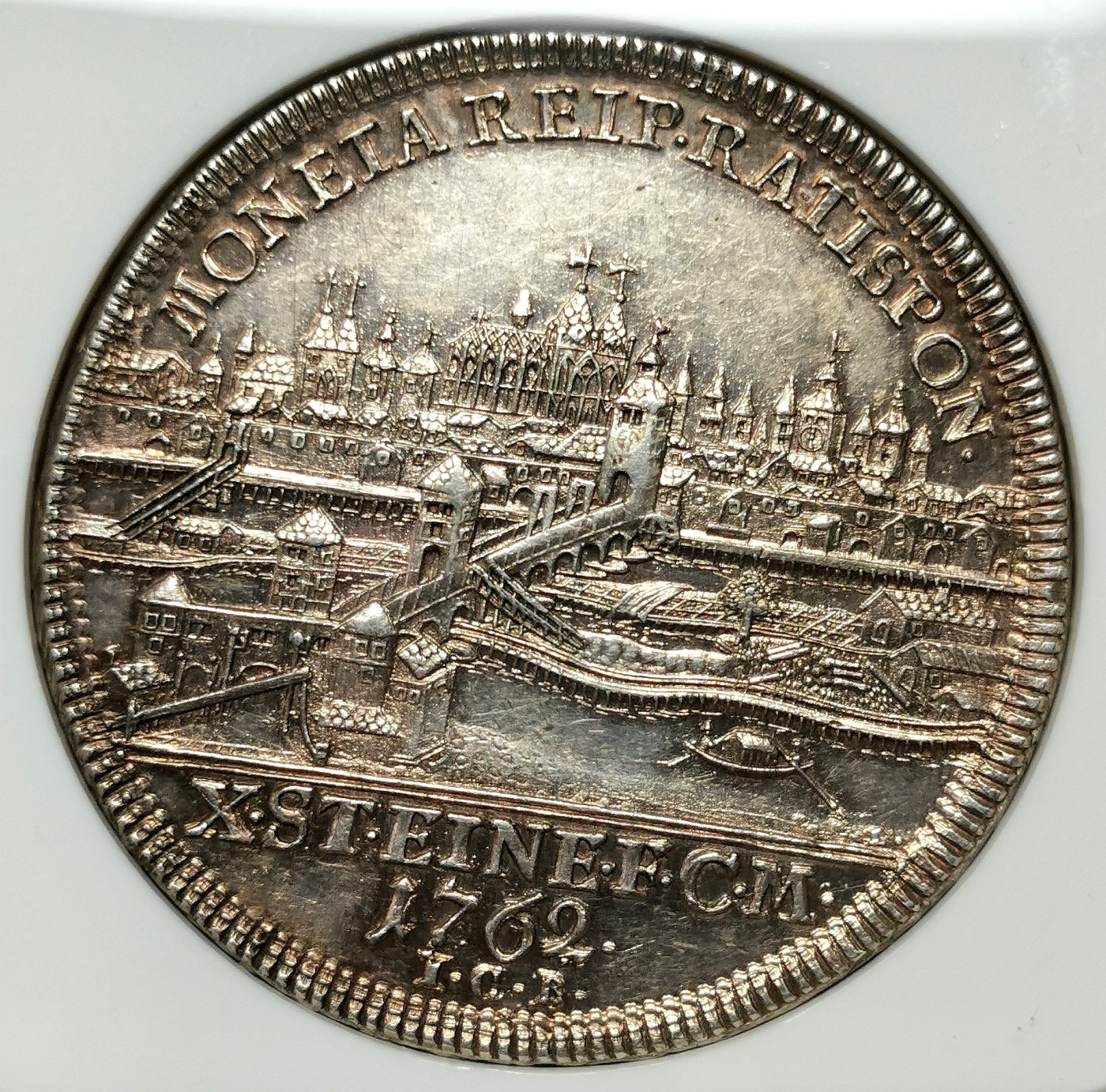 凡希社世界钱币微拍第二百六十四期 1762神罗帝国自由市城市景观泰勒大银NGC-AUD，灰彩细节优良！