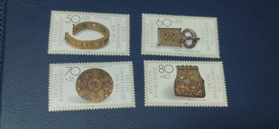 德国邮票专场，全是套票 - 德国邮票一套，1987年发行，德国金银制品，品相如图