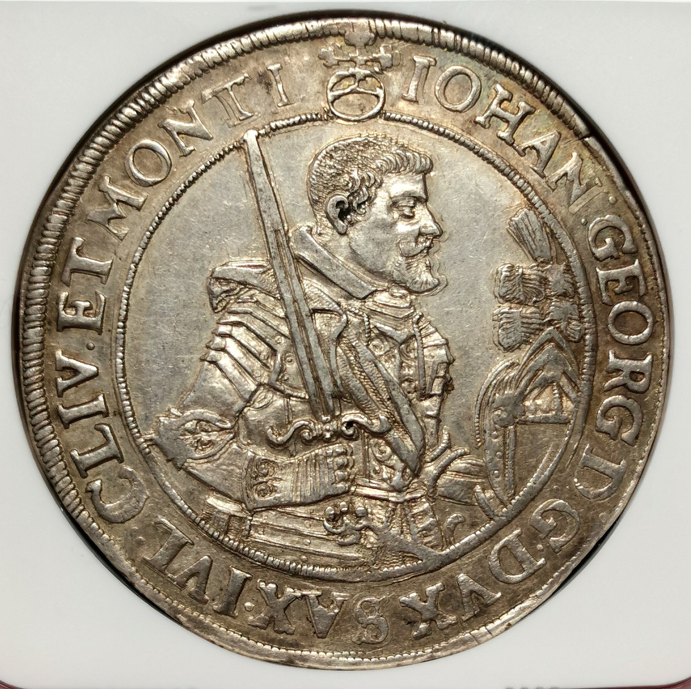 凡希社世界钱币微拍第二百六十四期 1627HI萨克森选帝侯约翰格奥尔格执剑侧像大型泰勒NGC-AUD