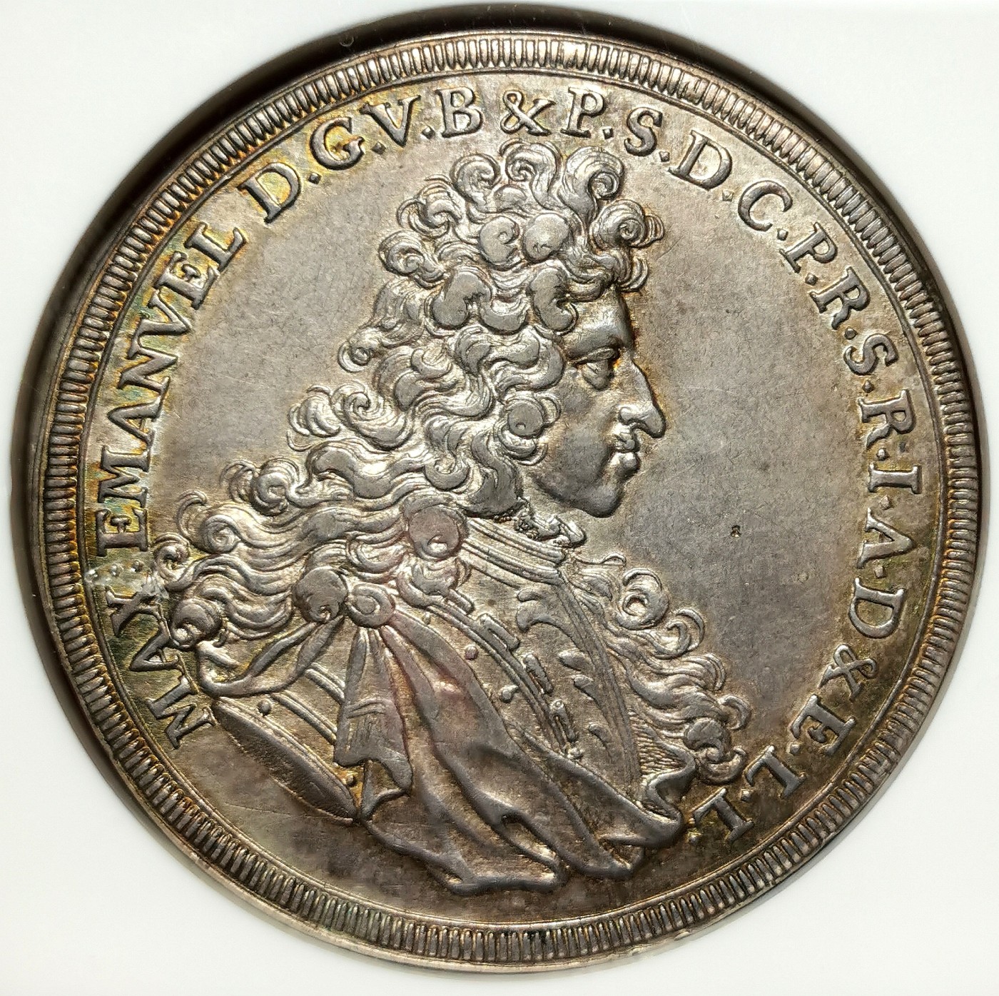 凡希社世界钱币微拍第二百六十四期 荐！1694巴伐利亚马克西米利安二世大波浪卷背圣母子泰勒大银NGC-AU58，一年型，淡色洋红包浆，无弱打细节锐利！