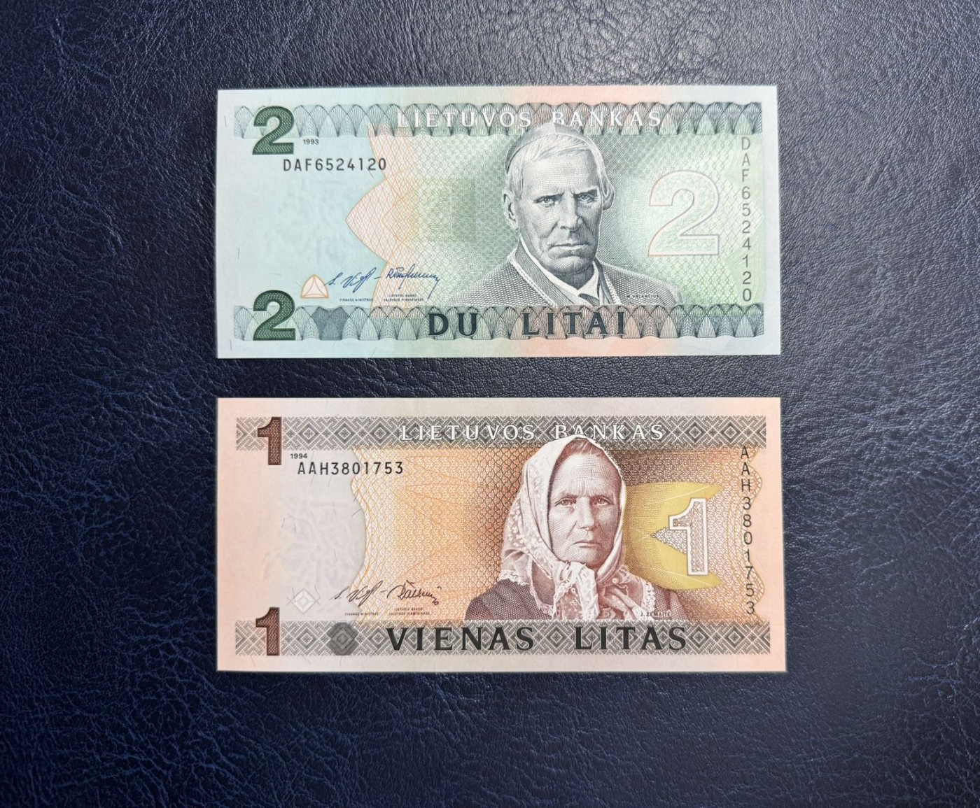 收藏联盟Quantum Auction 第332期拍卖  立陶宛1993-94年1和2立特 品相全新UNC 