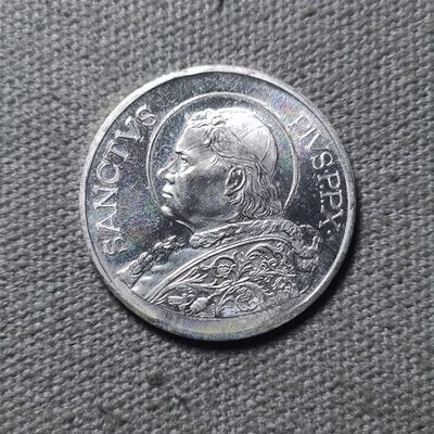 一百三十四期 三月第八拍 星期一发货 - 3.8.4梵蒂冈镀银章