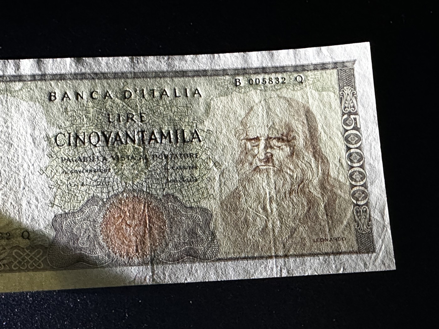 《外钞收藏家》第三百五十一期 1967年意大利5万里拉 非全新 品相如图