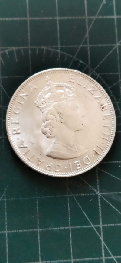 外国硬币初藏2024年第7场(出价请慎重，中标后再以各种理由弃标一律拉黑)。 - 百慕大1元银币1964年。