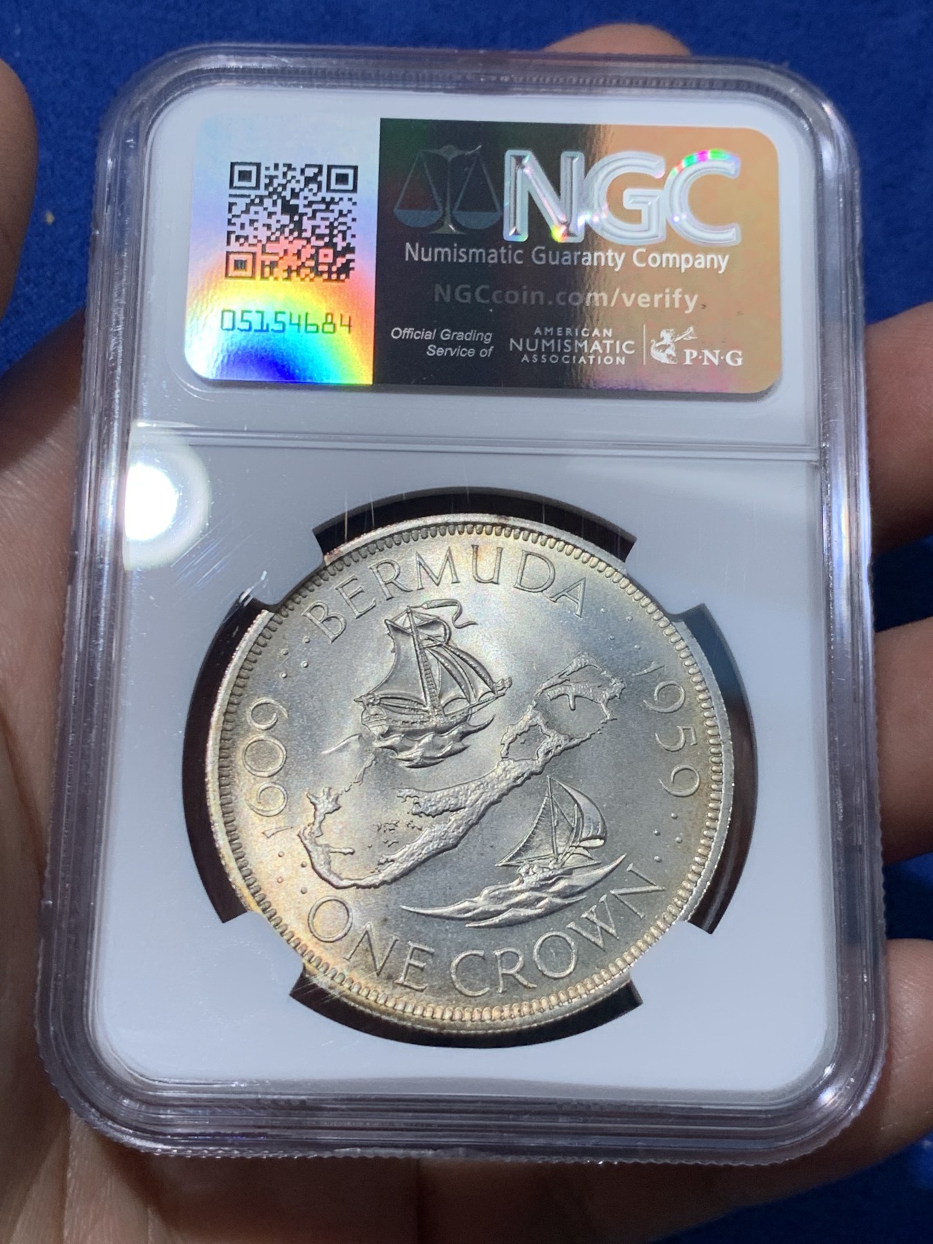 《竞宝斋》第251场-周日，周一2场连拍 (全场包邮) NGC MS66 英属百慕大 1959年 伊丽莎白二世 发现百慕大350周年纪念 1克朗大银币 925银 高分淡彩