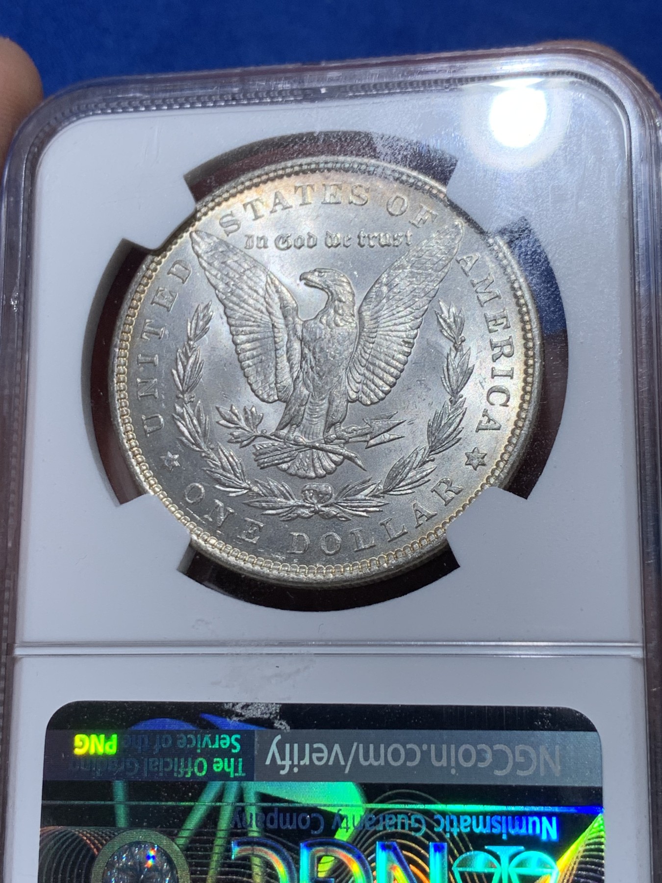 《竞宝斋》第251场-周日，周一2场连拍 (全场包邮) NGC MS64 美国1889年摩根银币P版，少见年份。