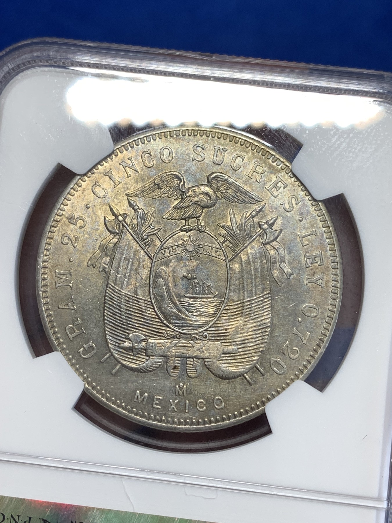 《竞宝斋》第251场-周日，周一2场连拍 (全场包邮) NGC UNCD 1943年厄瓜多尔5苏克雷银币，较少见的首年版，墨西哥铸造。原汁原味五彩老包浆，包浆醇厚。