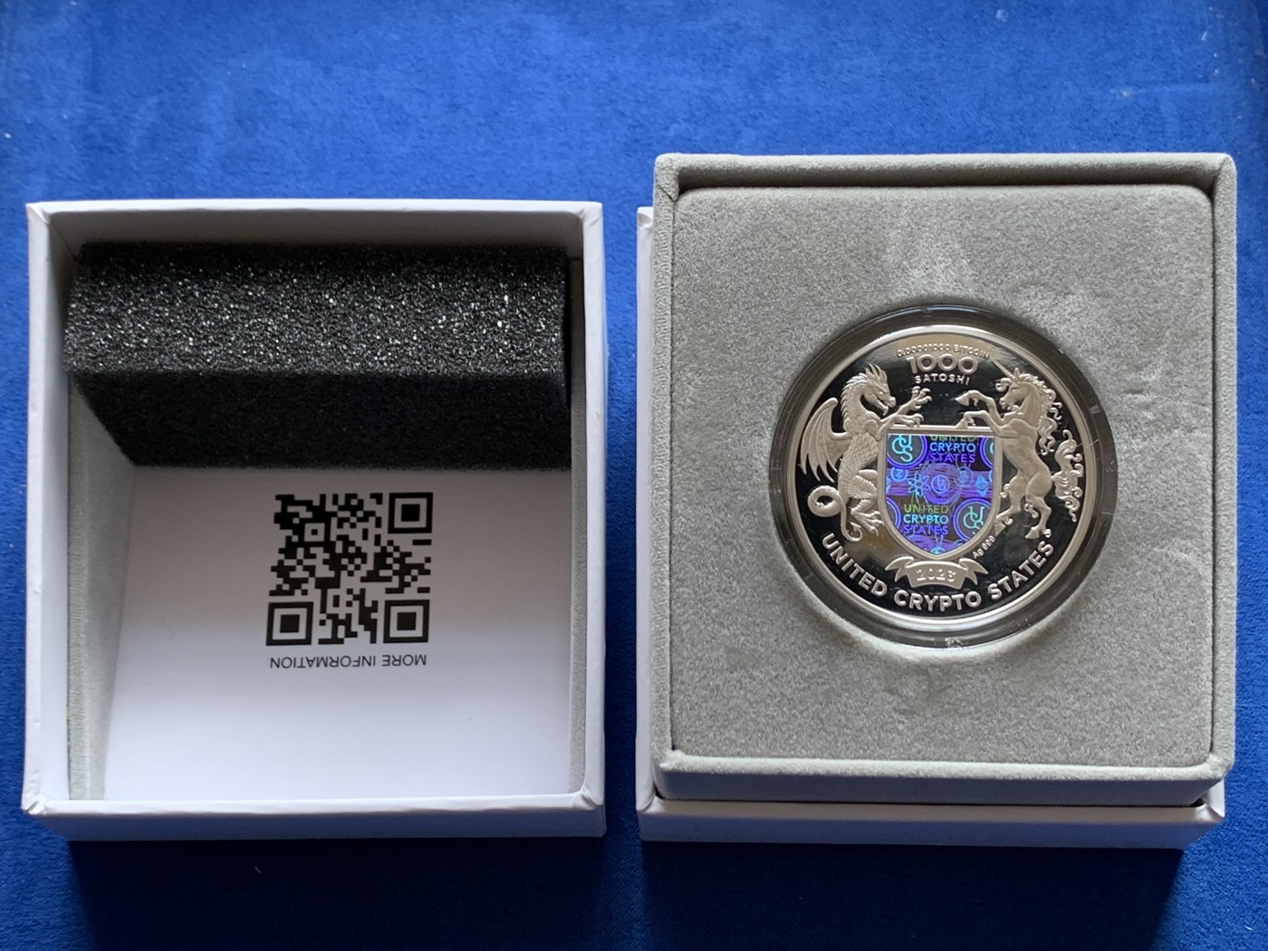 《竞宝斋》第251场-周日，周一2场连拍 (全场包邮) 美国2023年发行的加密货币系列-老鹰-1000聪（限量1000枚） 1盎司 999银 40mm 礼盒装 精制币