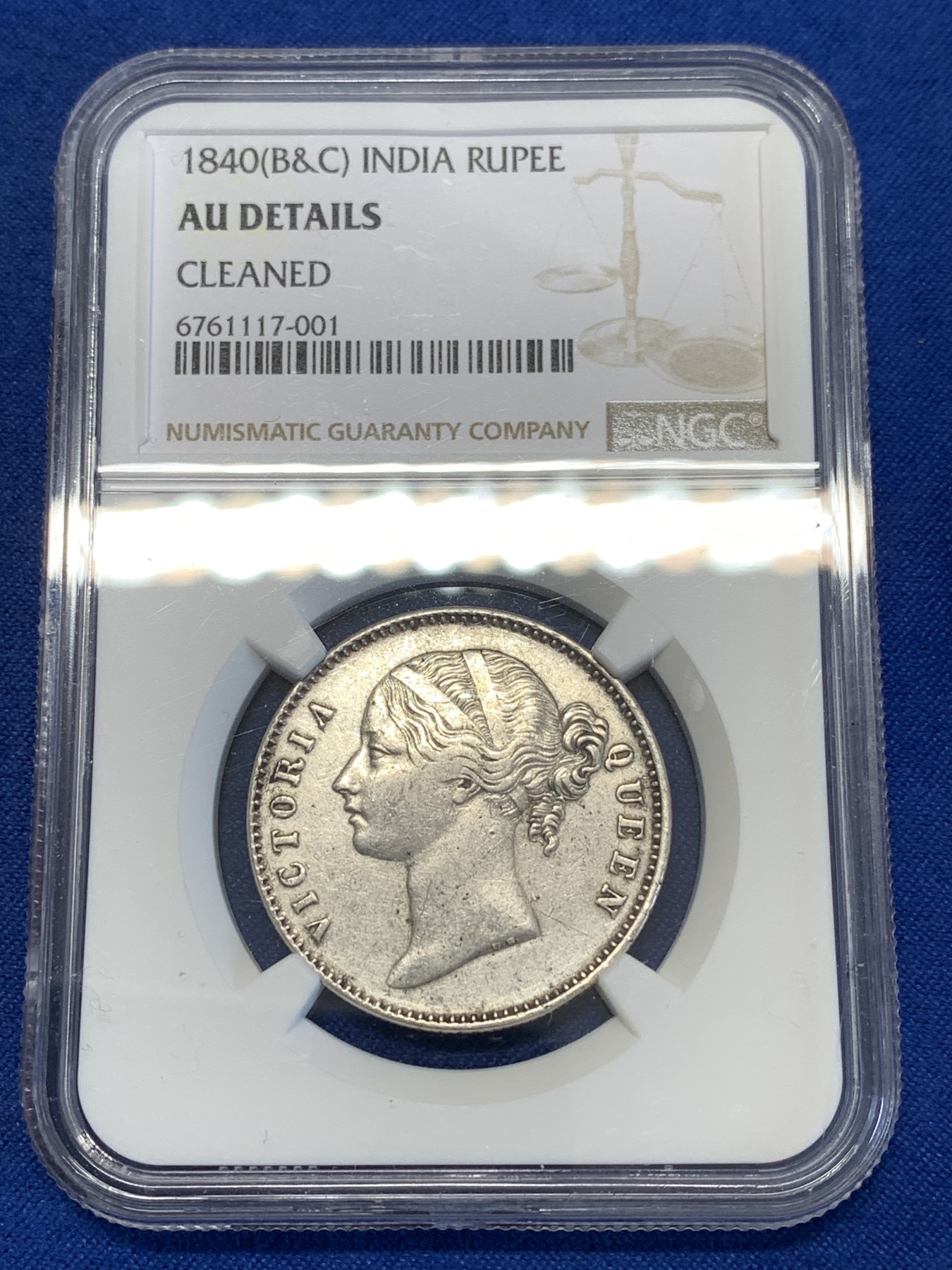 《竞宝斋》第251场-周日，周一2场连拍 (全场包邮) NGC AUD 英属印度1840年维多利亚女王双辫版1卢比银币
