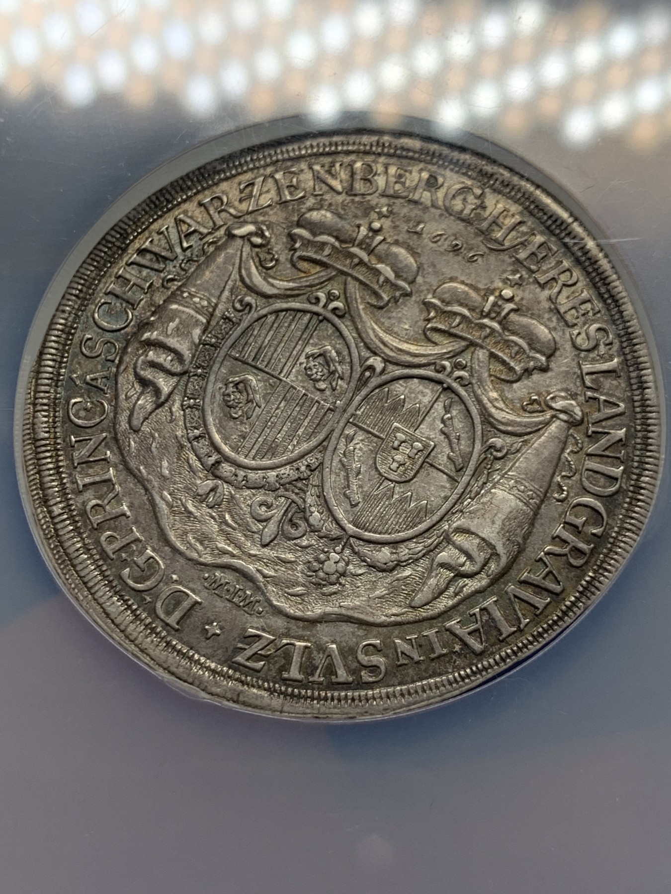 《竞宝斋》第251场-周日，周一2场连拍 (全场包邮) NGC AU58 德国1696施瓦岑贝格 双头泰勒大银币，费迪南和玛利亚安娜结婚纪念，季军分。