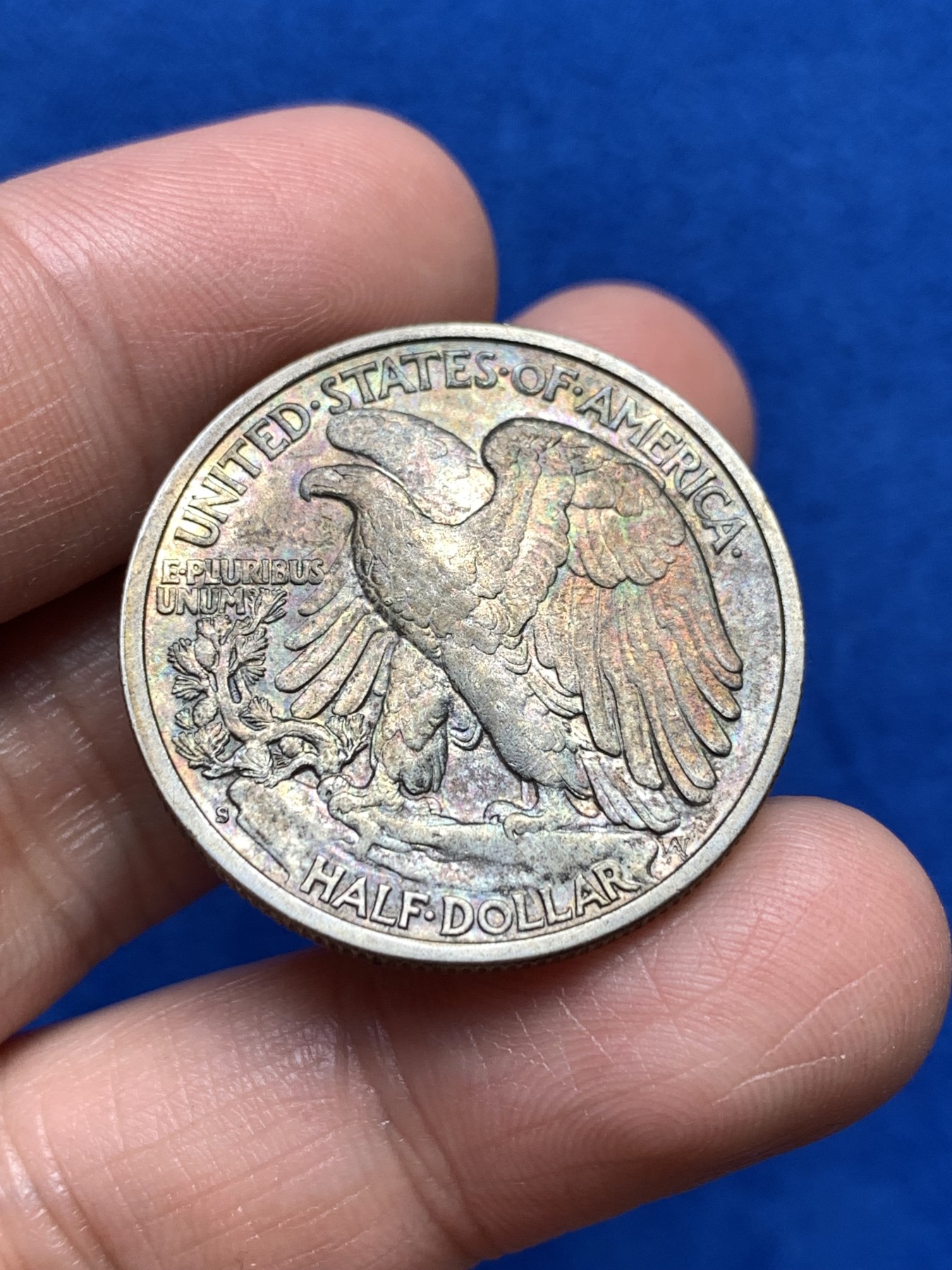 《竞宝斋》第251场-周日，周一2场连拍 (全场包邮) 美国1942年行走女神半圆银币，一面重口味包浆