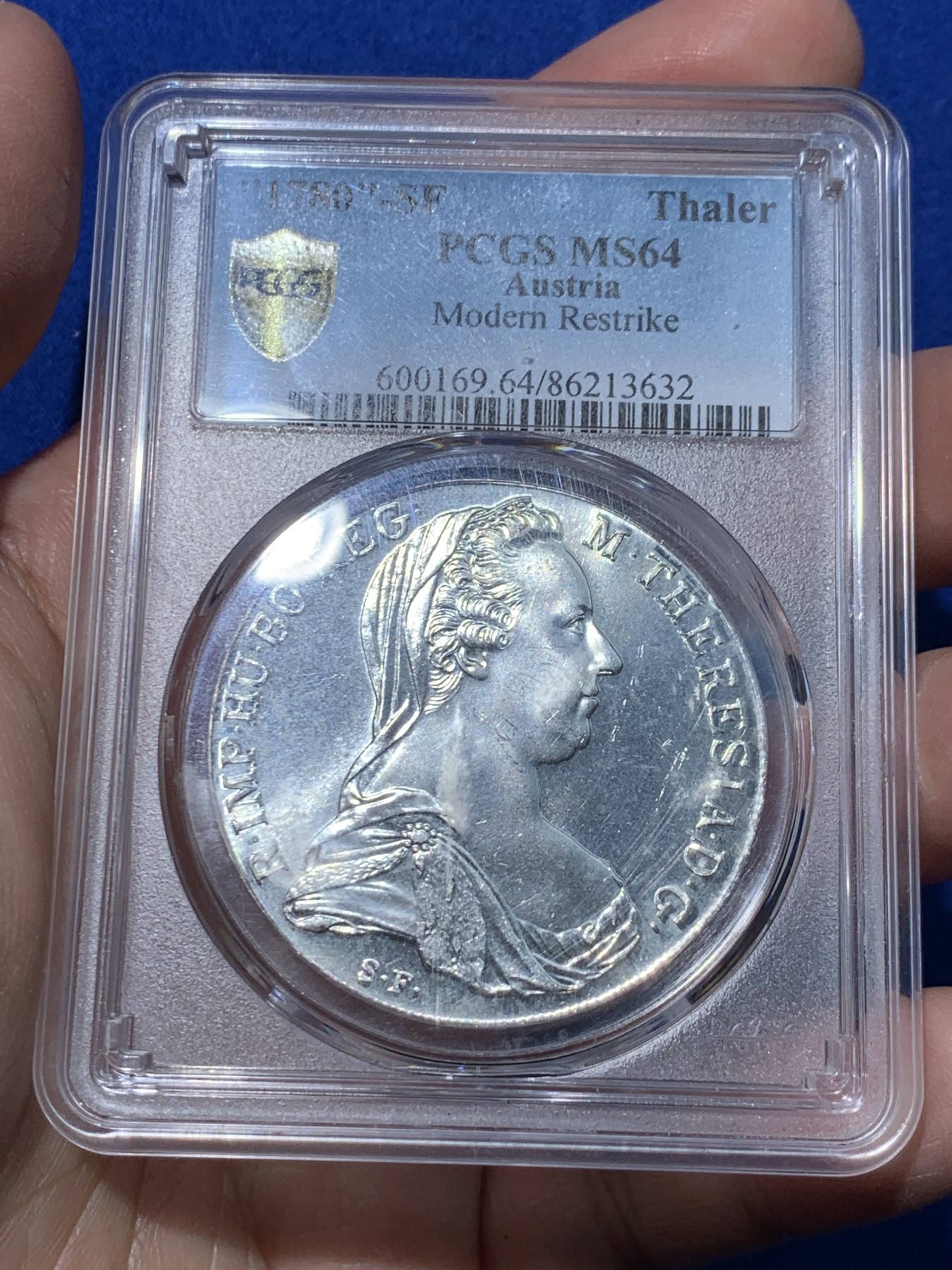 《竞宝斋》第251场-周日，周一2场连拍 (全场包邮) PCGS MS64 1780年奥匈帝国奥地利女王大奶妈1泰勒官方后铸版银币 ，状态不错。