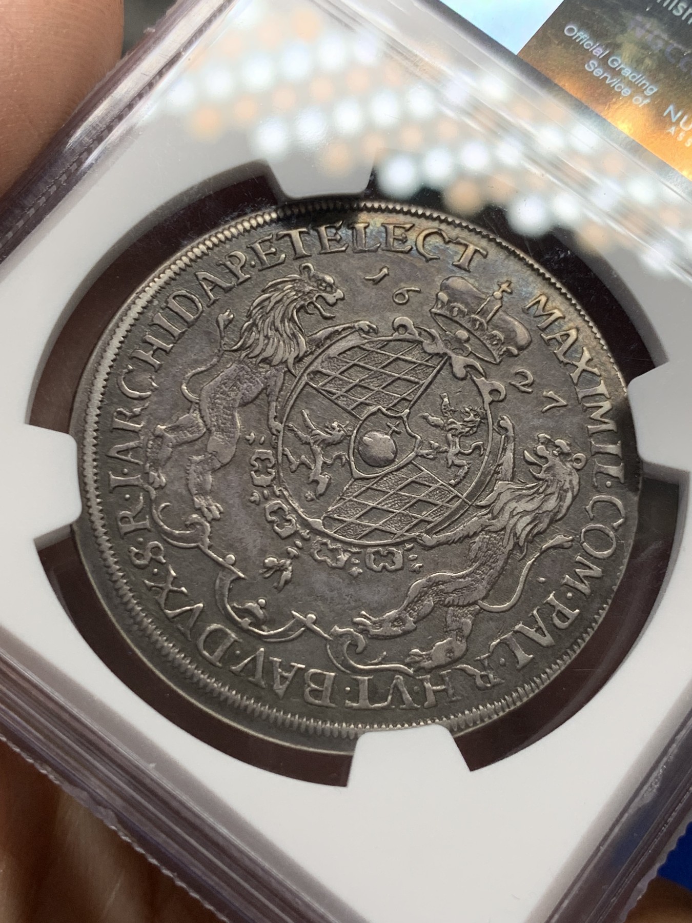 《竞宝斋》第251场-周日，周一2场连拍 (全场包邮) NGC XF45 德国 1627  巴伐利亚选侯国 圣母抱婴 1/2泰勒银币 打制均衡 包浆自然 少见品种