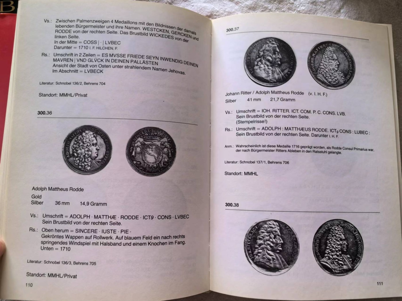 钱币目录专场第二十三期（购多本需按实际支出补邮费） 德国吕贝克章牌代币奖章目录，1987年版485页