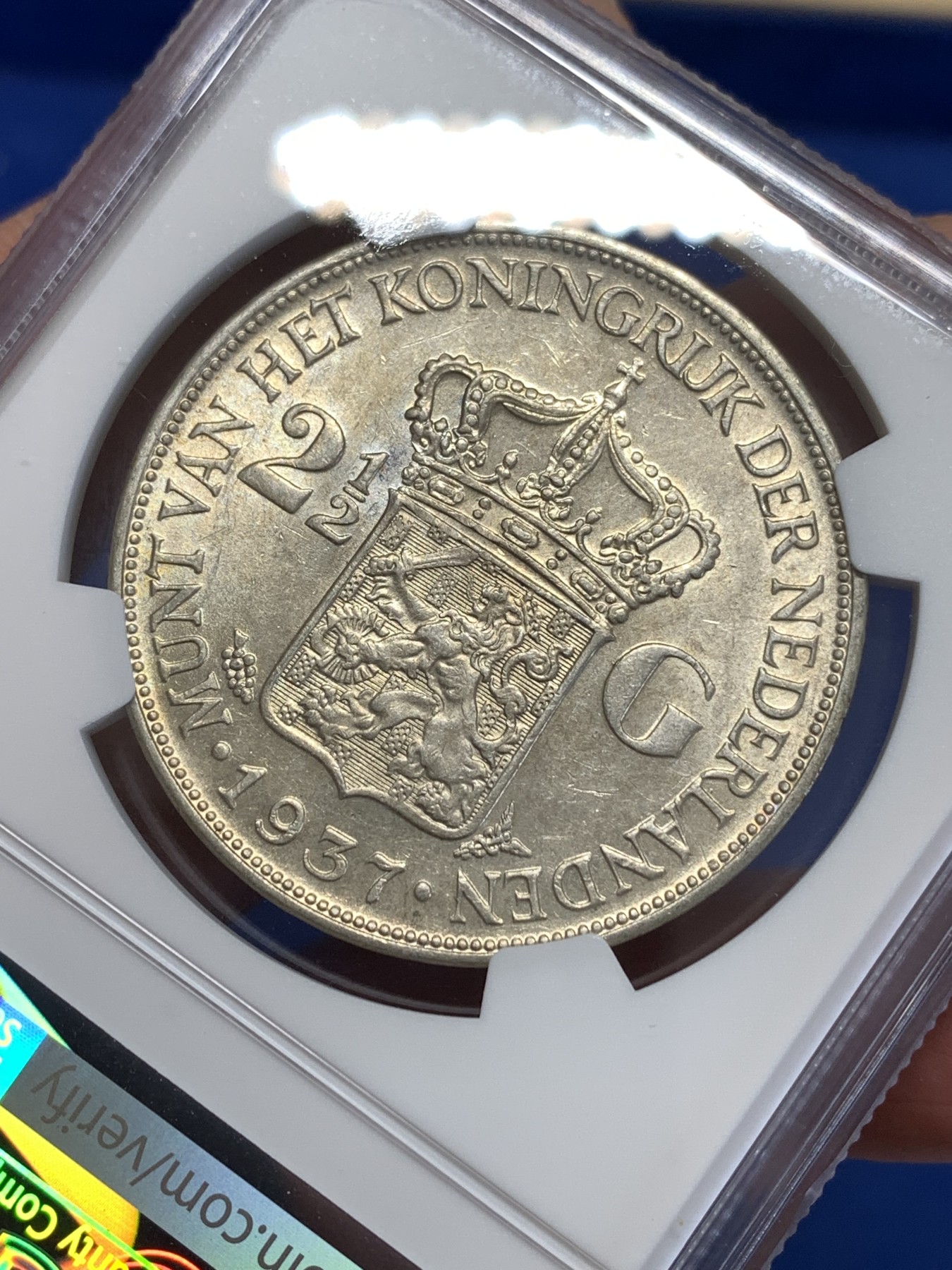 《竞宝斋》第251场-周日，周一2场连拍 (全场包邮) NGC AU58 荷兰1937年女王威廉明娜2.5盾银币