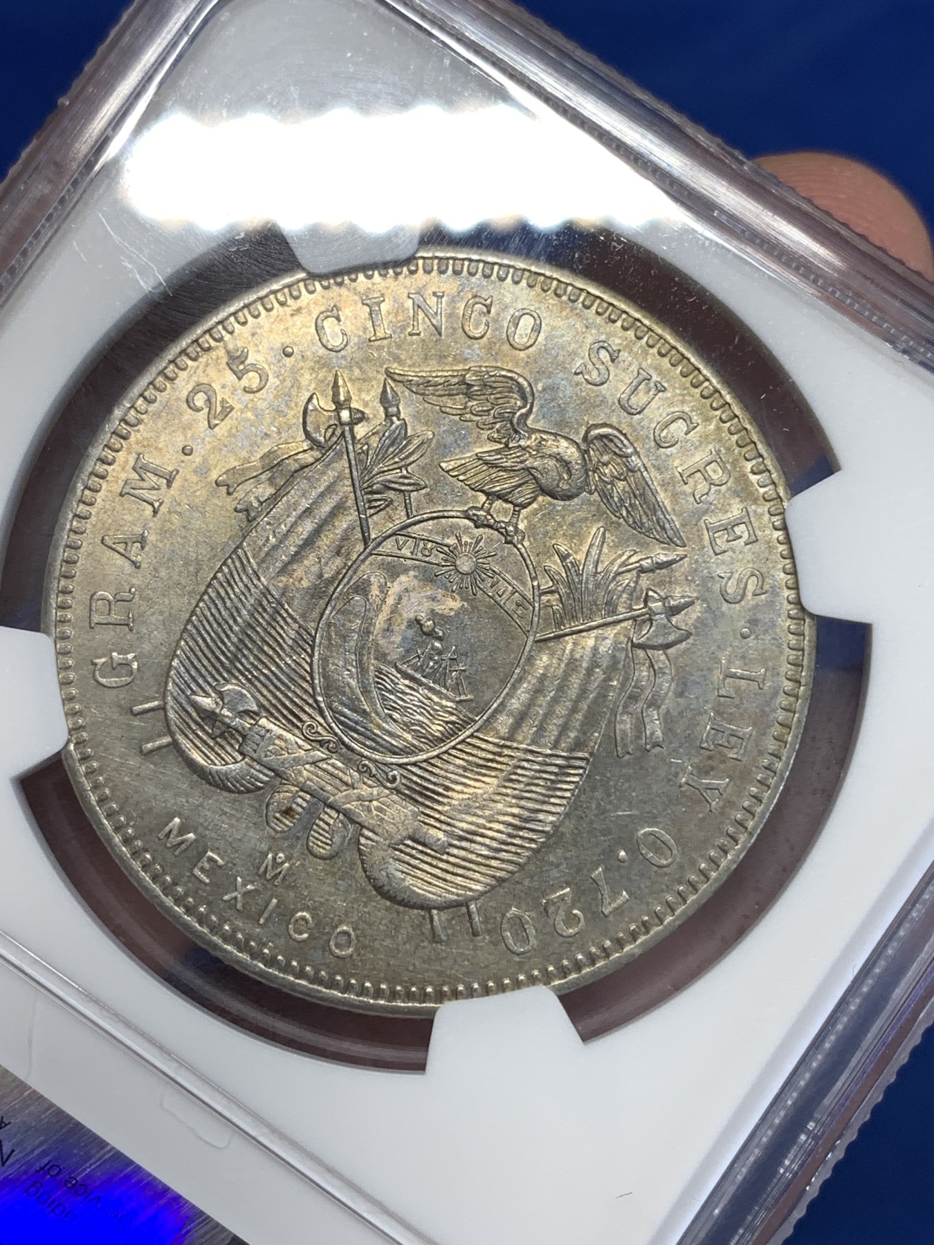 《竞宝斋》第251场-周日，周一2场连拍 (全场包邮) NGC UNCD 1943年厄瓜多尔5苏克雷银币，较少见的首年版，墨西哥铸造。原汁原味五彩老包浆，包浆醇厚。