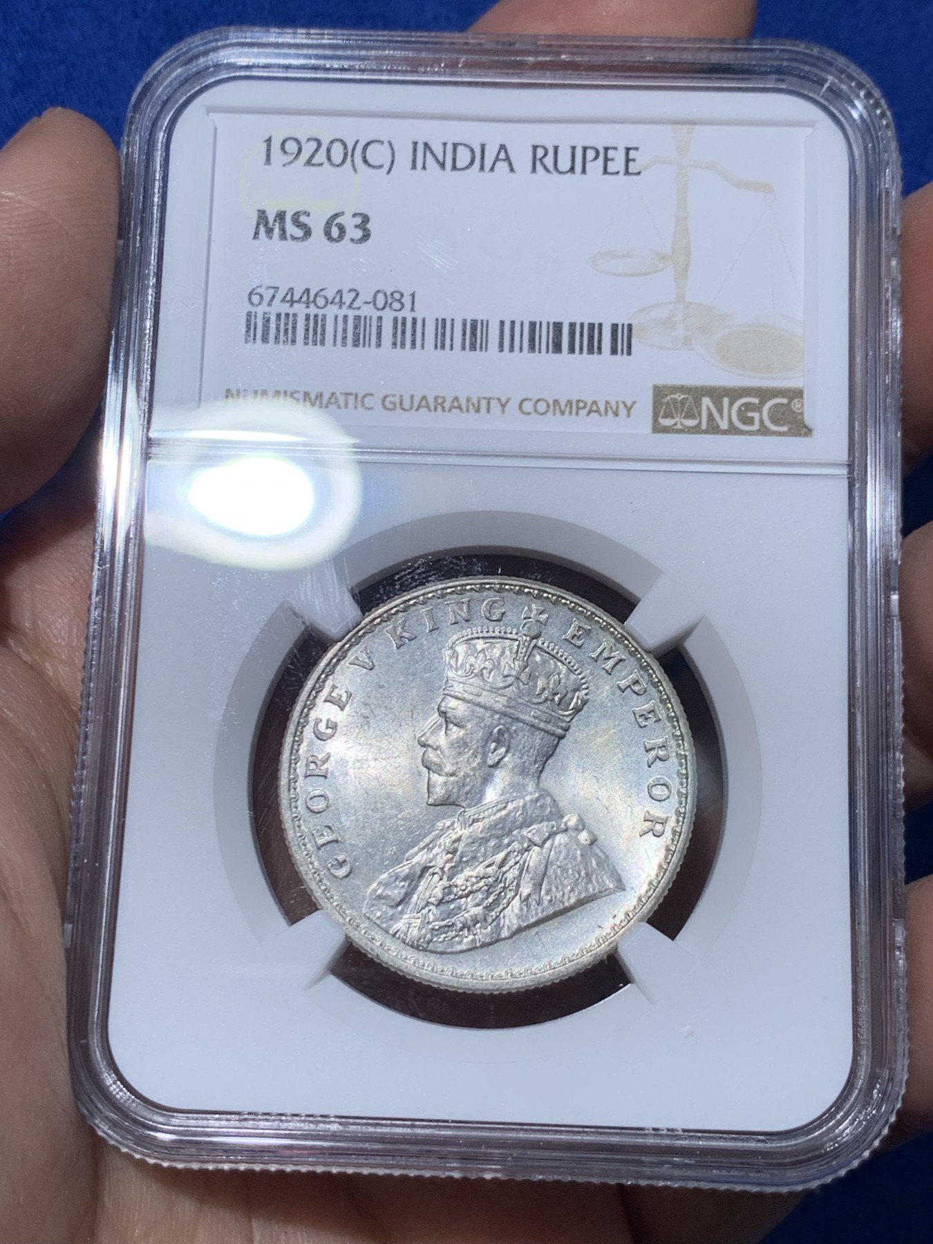 《竞宝斋》第251场-周日，周一2场连拍 (全场包邮) NGC MS63 英属印度1920年卢比银币C版 BU转光 高分好状态