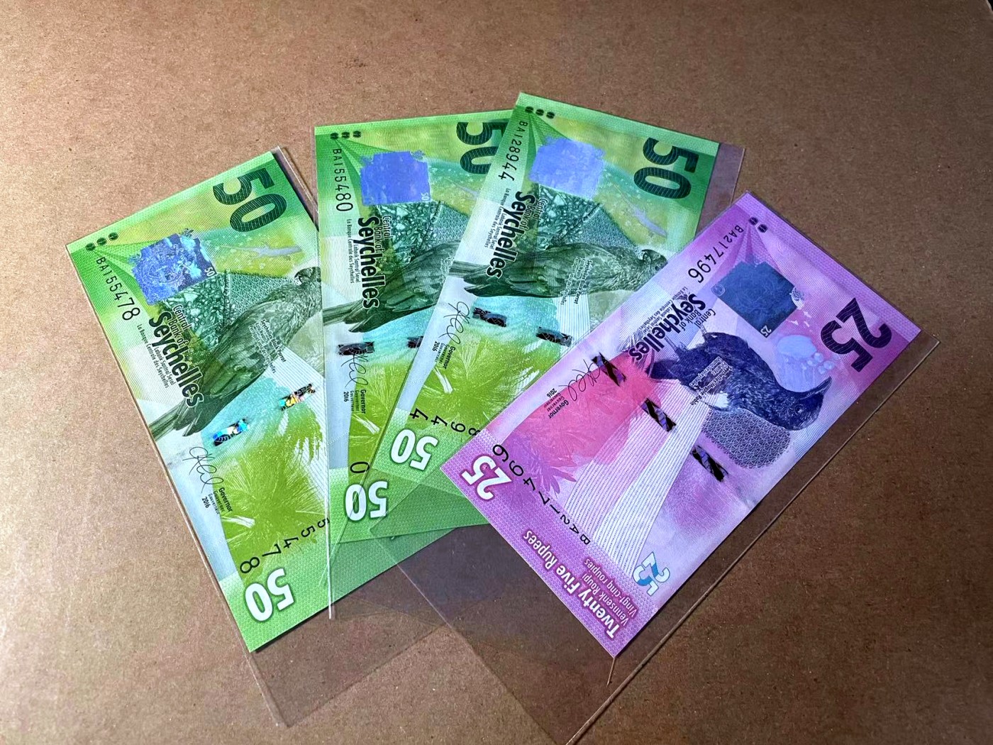 【Blue Auction】✨世界纸币精拍第453期【精】 【一组4张】塞舌尔 2016年25-50卢比 全新UNC