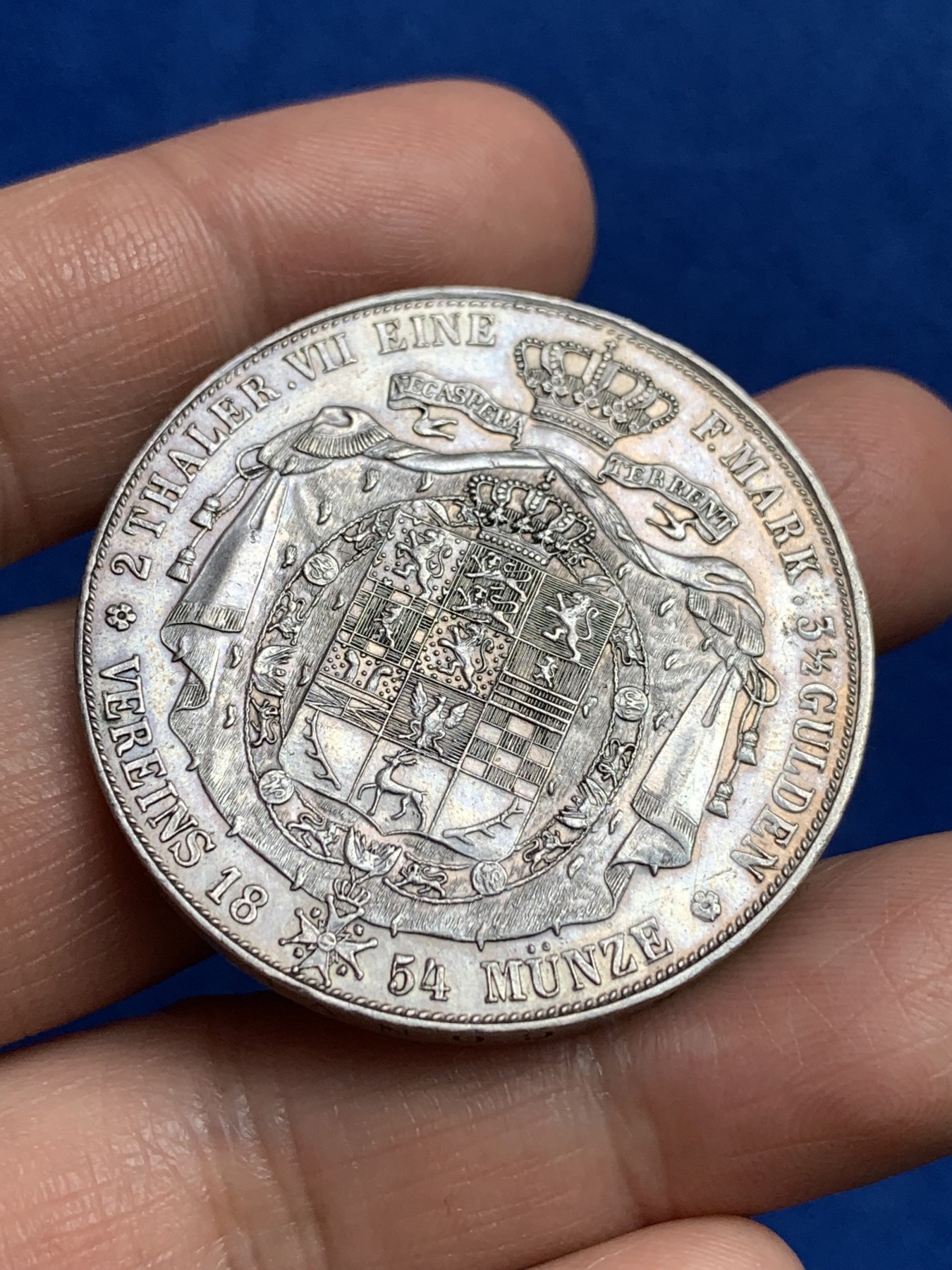 《竞宝斋》第251场-周日，周一2场连拍 (全场包邮) 美品 德国1854年 不伦瑞克狼堡威廉2泰勒大银币 盾徽版 流通主币，250000发行量，非常见年份 状态非常好