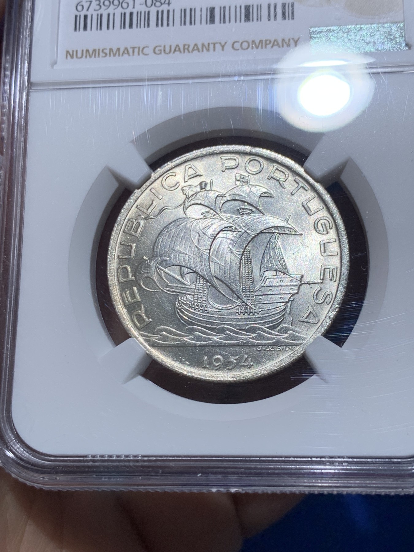 《竞宝斋》第251场-周日，周一2场连拍 (全场包邮) NGC MS65 葡萄牙1954年大帆船10埃斯库多银币